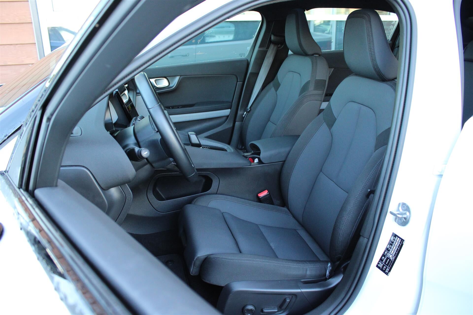 Billede af Polestar 2 EL Long Range Plus AWD 408HK 5d Aut.