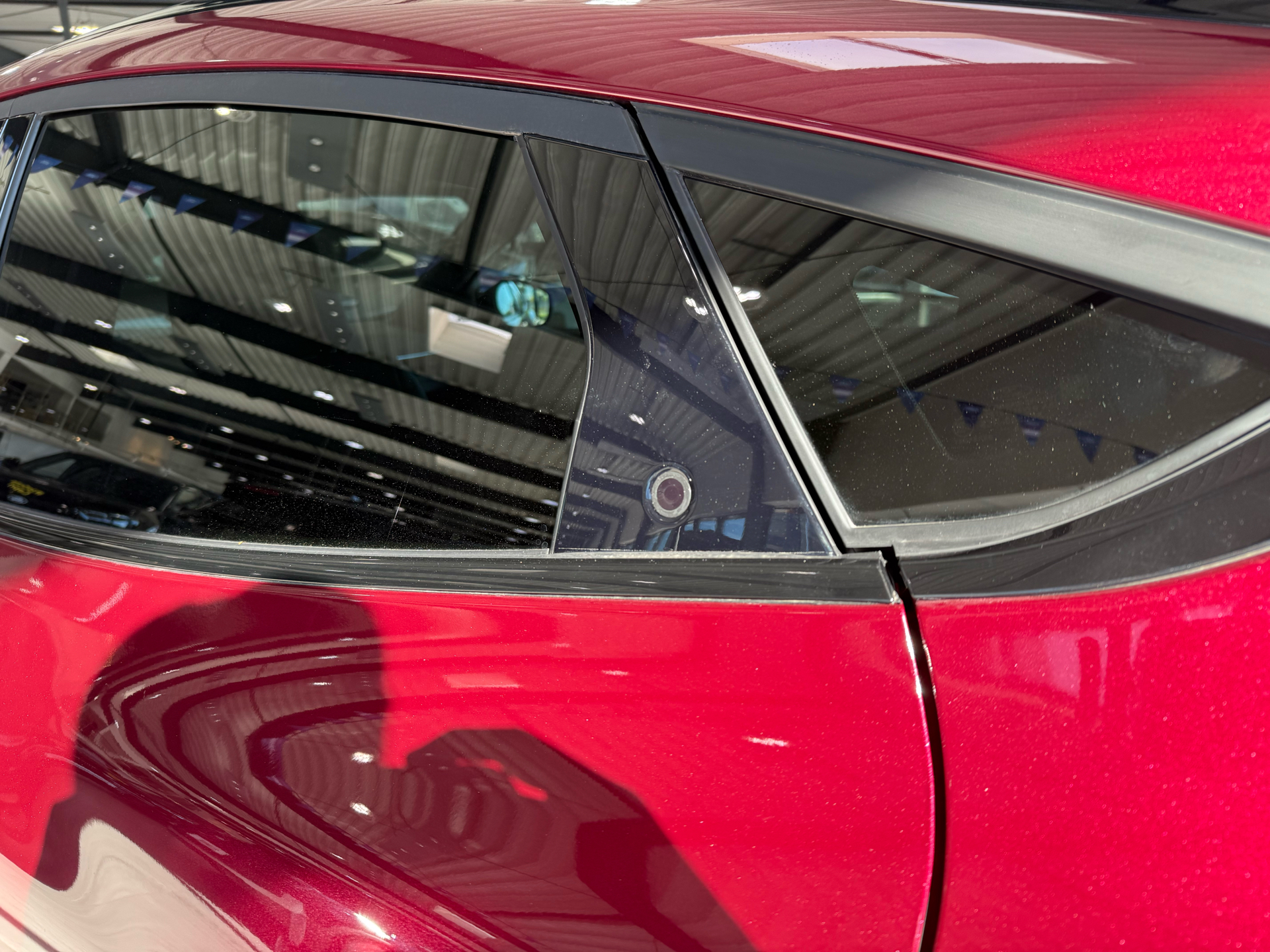 Billede af Ford Mustang Mach-E EL UR Premium AWD 375HK 5d Aut.