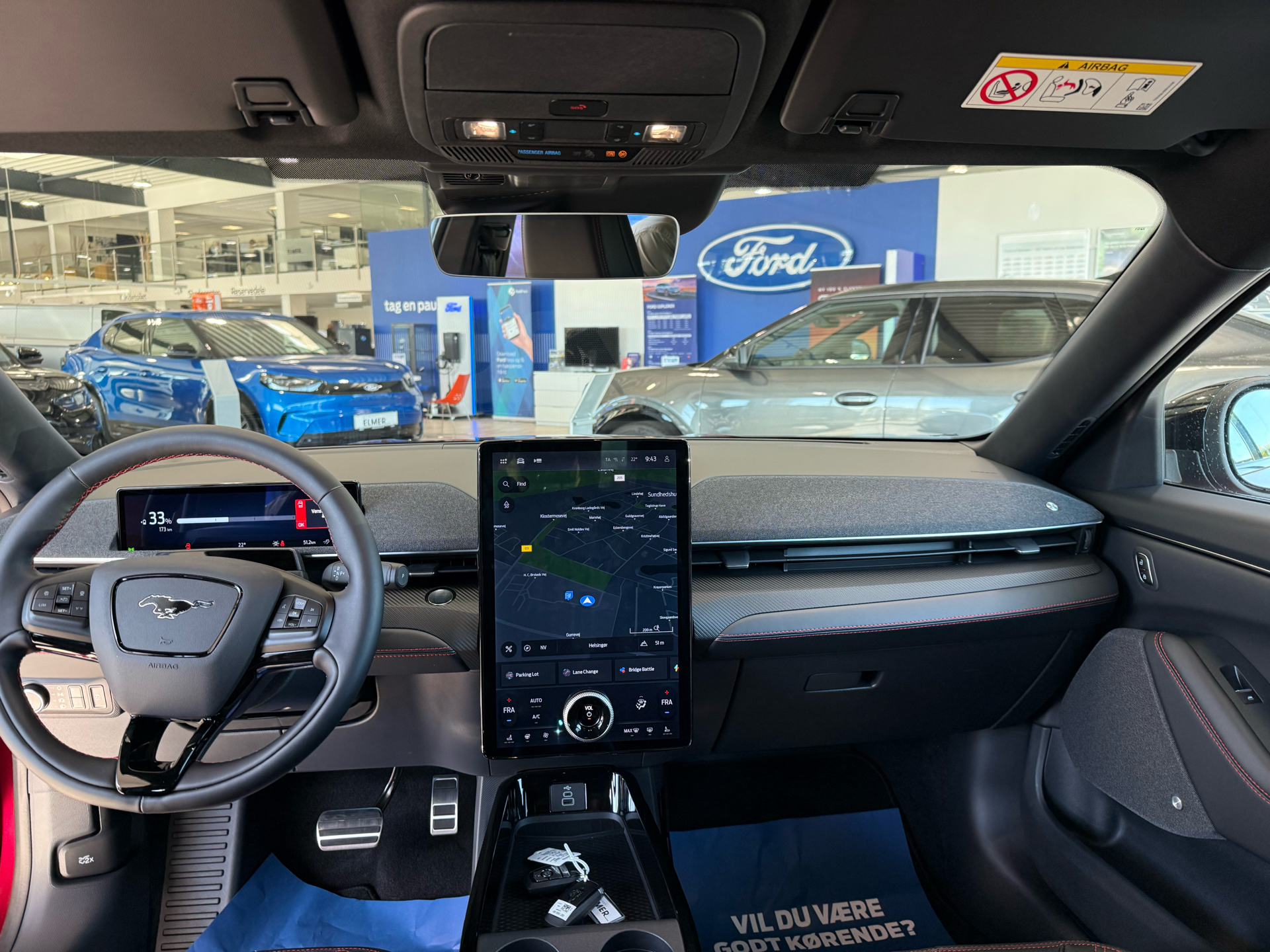 Billede af Ford Mustang Mach-E EL UR Premium AWD 375HK 5d Aut.