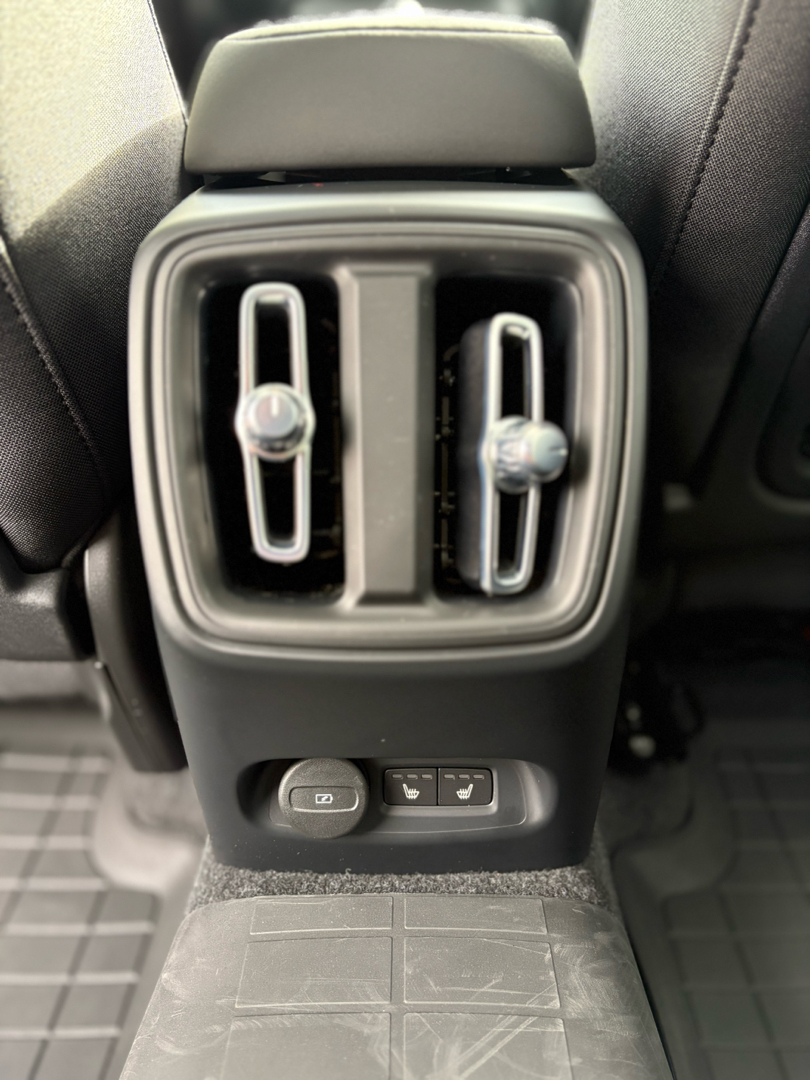 Billede af Volvo C40 P8 Recharge Twin Ultimate AWD 408HK 4d Aut.