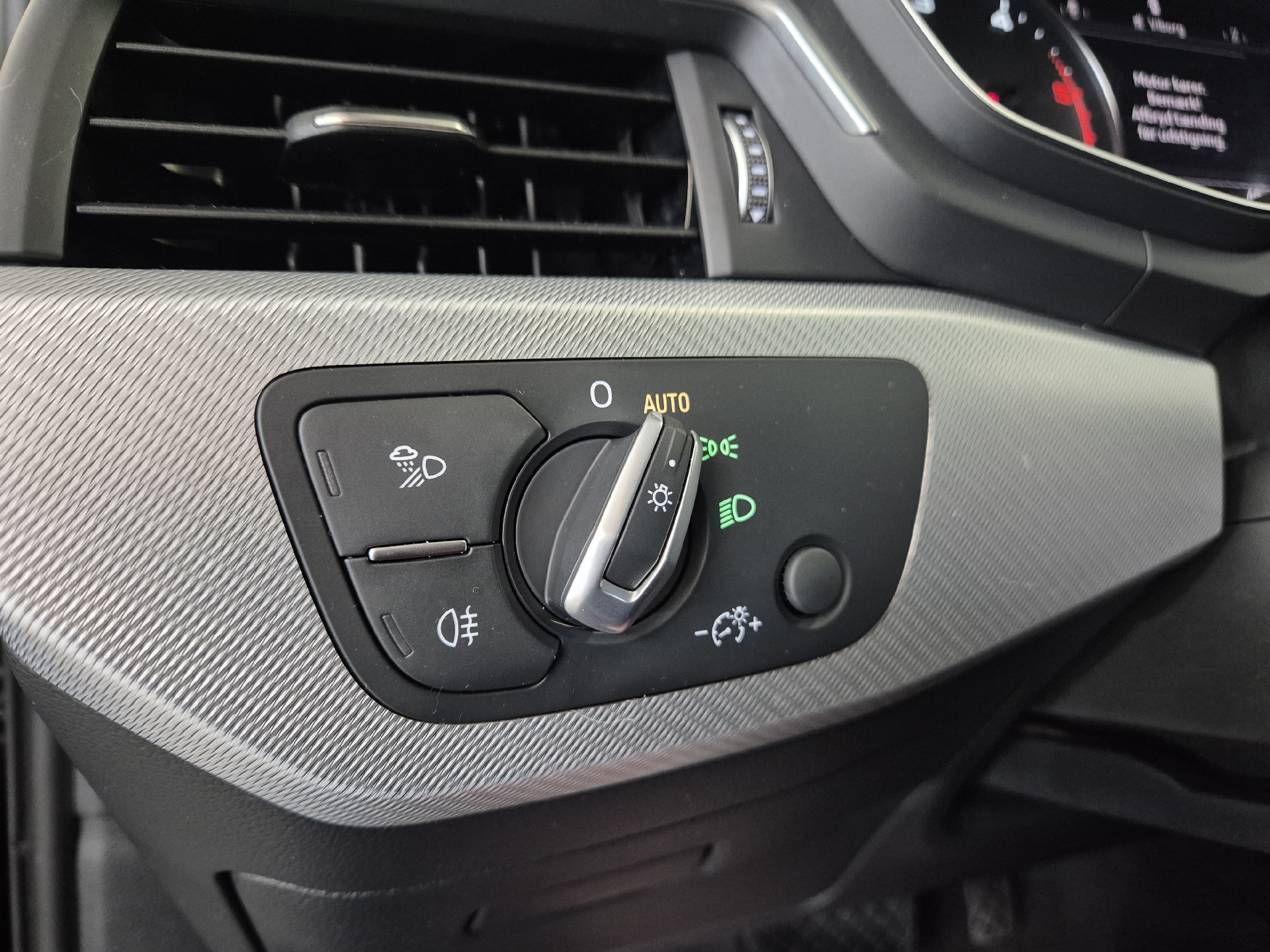 Billede af Audi A4 Avant 2,0 TDI Prestige Sport S Tronic 150HK Stc 7g Aut.