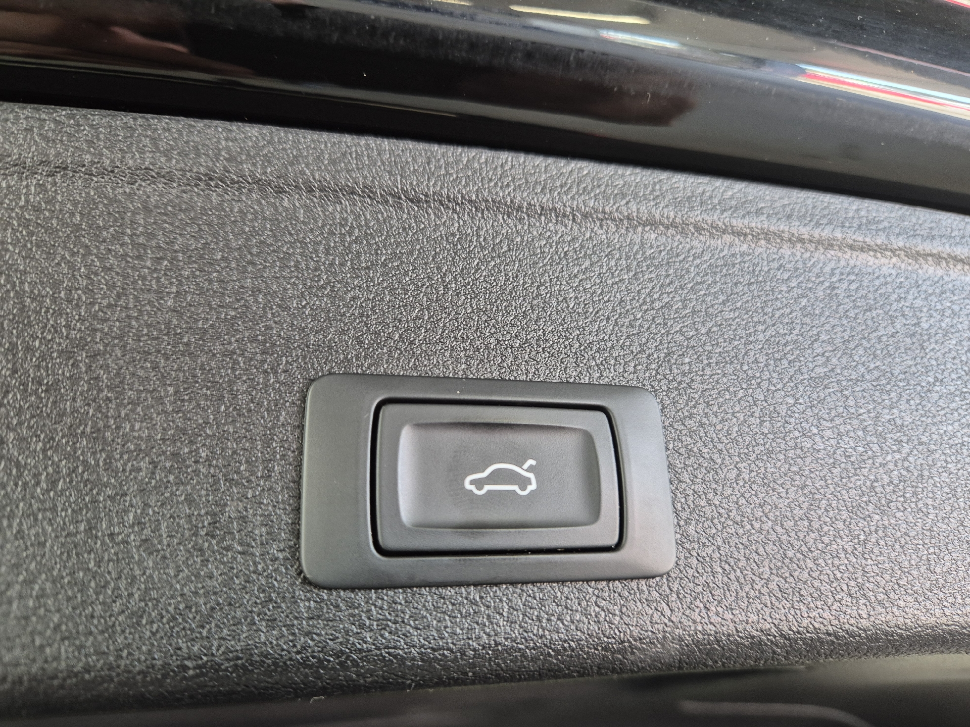 Billede af Audi A4 Avant 2,0 TDI Prestige Sport S Tronic 150HK Stc 7g Aut.