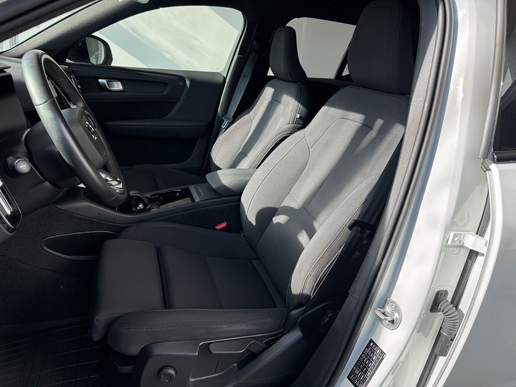 Billede af Volvo XC40 P6 Recharge Core 231HK 5d Aut.