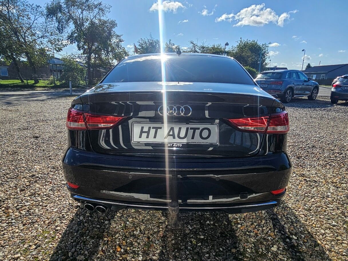 Billede af Audi A3 Sedan 2,0 TDI S Tronic 150HK Aut. 