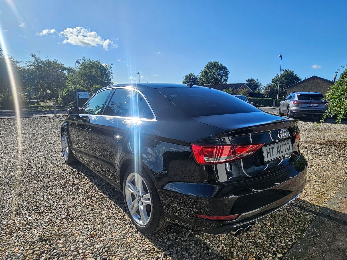 Billede af Audi A3 Sedan 2,0 TDI S Tronic 150HK Aut. 
