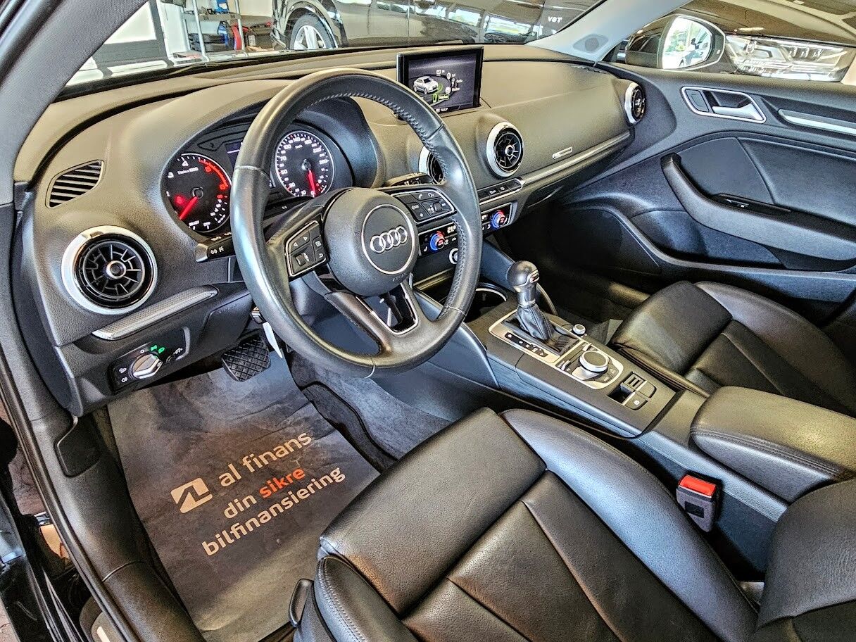 Billede af Audi A3 Sedan 2,0 TDI S Tronic 150HK Aut. 