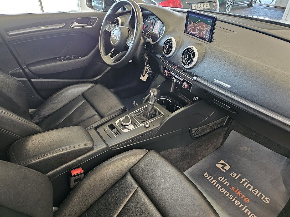 Billede af Audi A3 Sedan 2,0 TDI S Tronic 150HK Aut. 