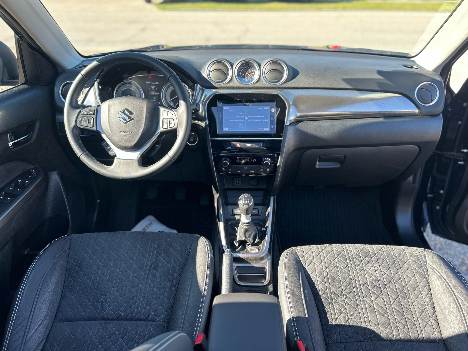 Billede af Suzuki Vitara 1,4 Boosterjet  Mild hybrid Blue Sky 129HK 5d 6g