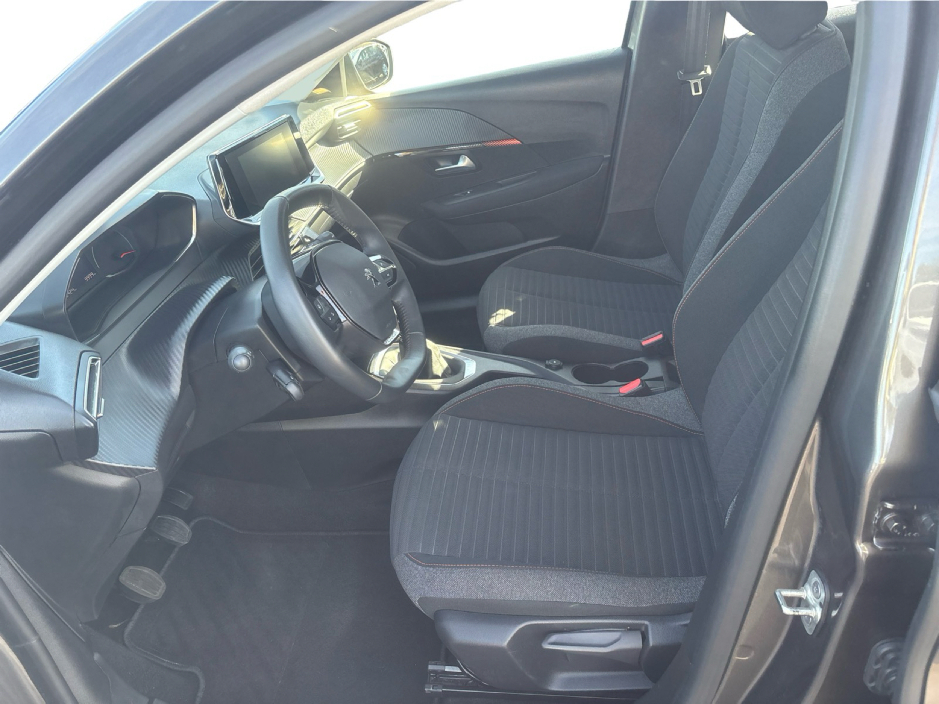 Billede af Peugeot 208 1,2 PureTech Drive 75HK 5d