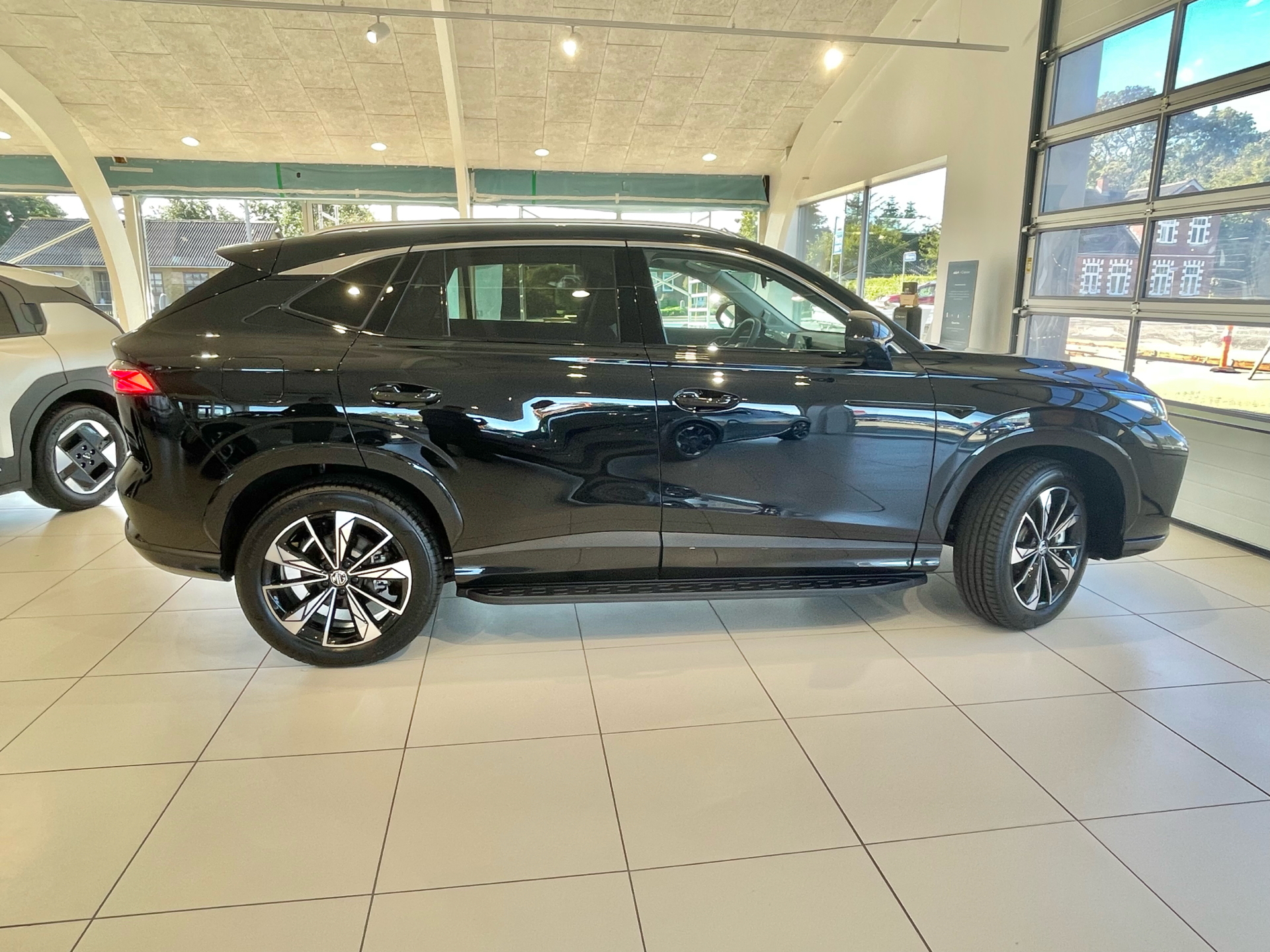 Billede af MG HS 1,5 T GDI  Plugin-hybrid Luxury 272HK 5d Aut.