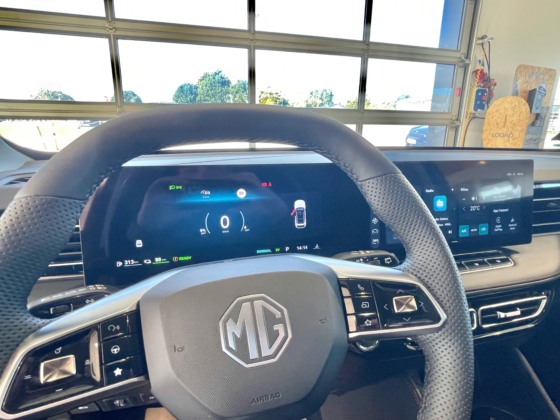 Billede af MG HS 1,5 T GDI  Plugin-hybrid Luxury 272HK 5d Aut.