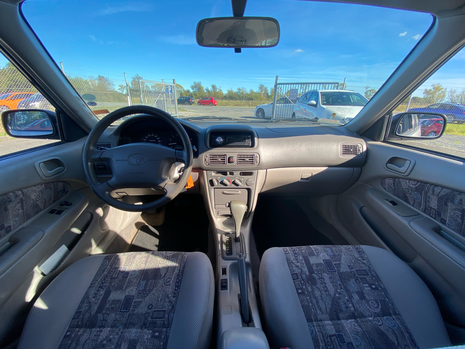 Billede af Toyota Corolla 1,6 Linea Terra 107HK Aut.