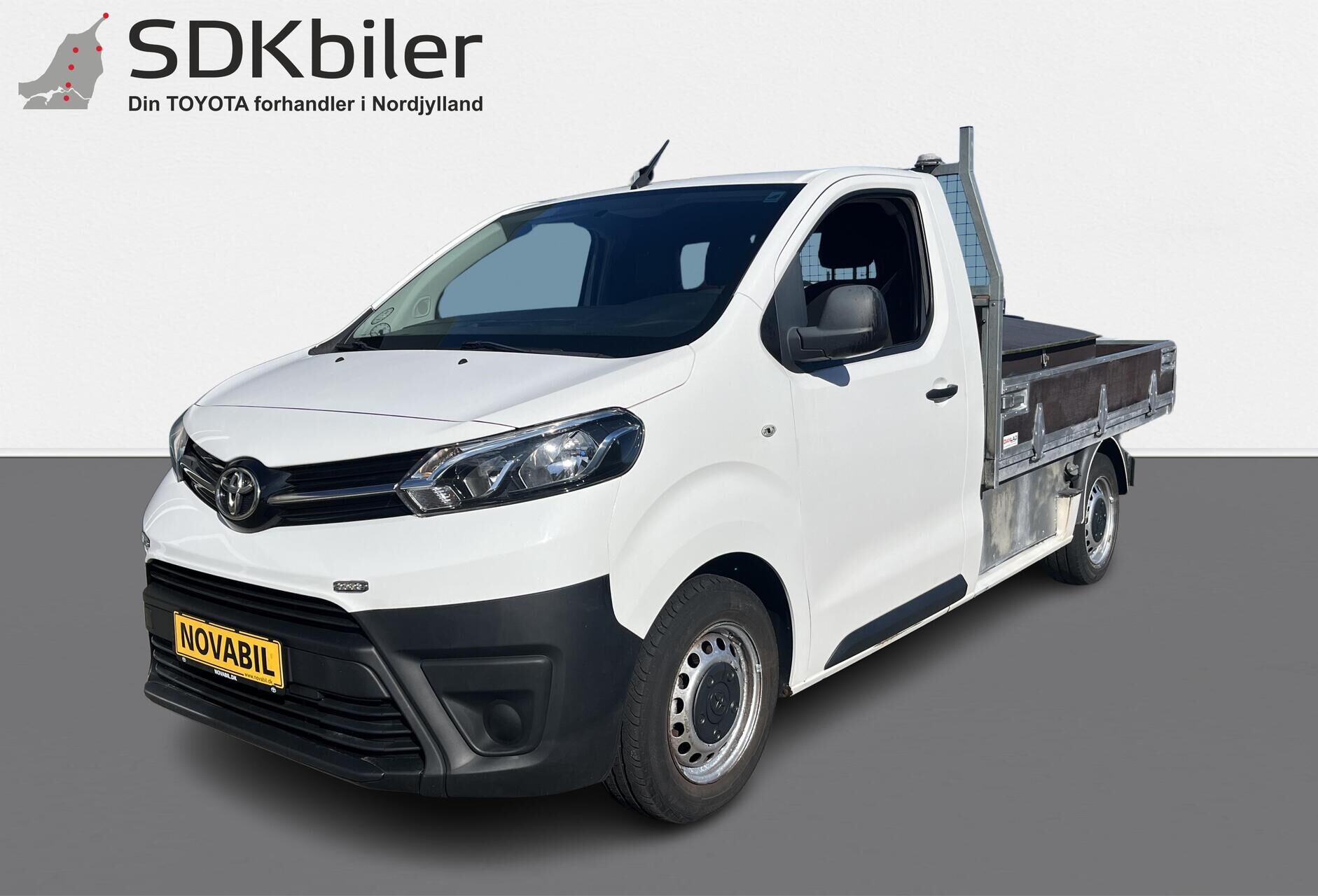 Billede af Toyota Proace Medium 2,0 D Base++ 120HK Ladv./Chas. 6g