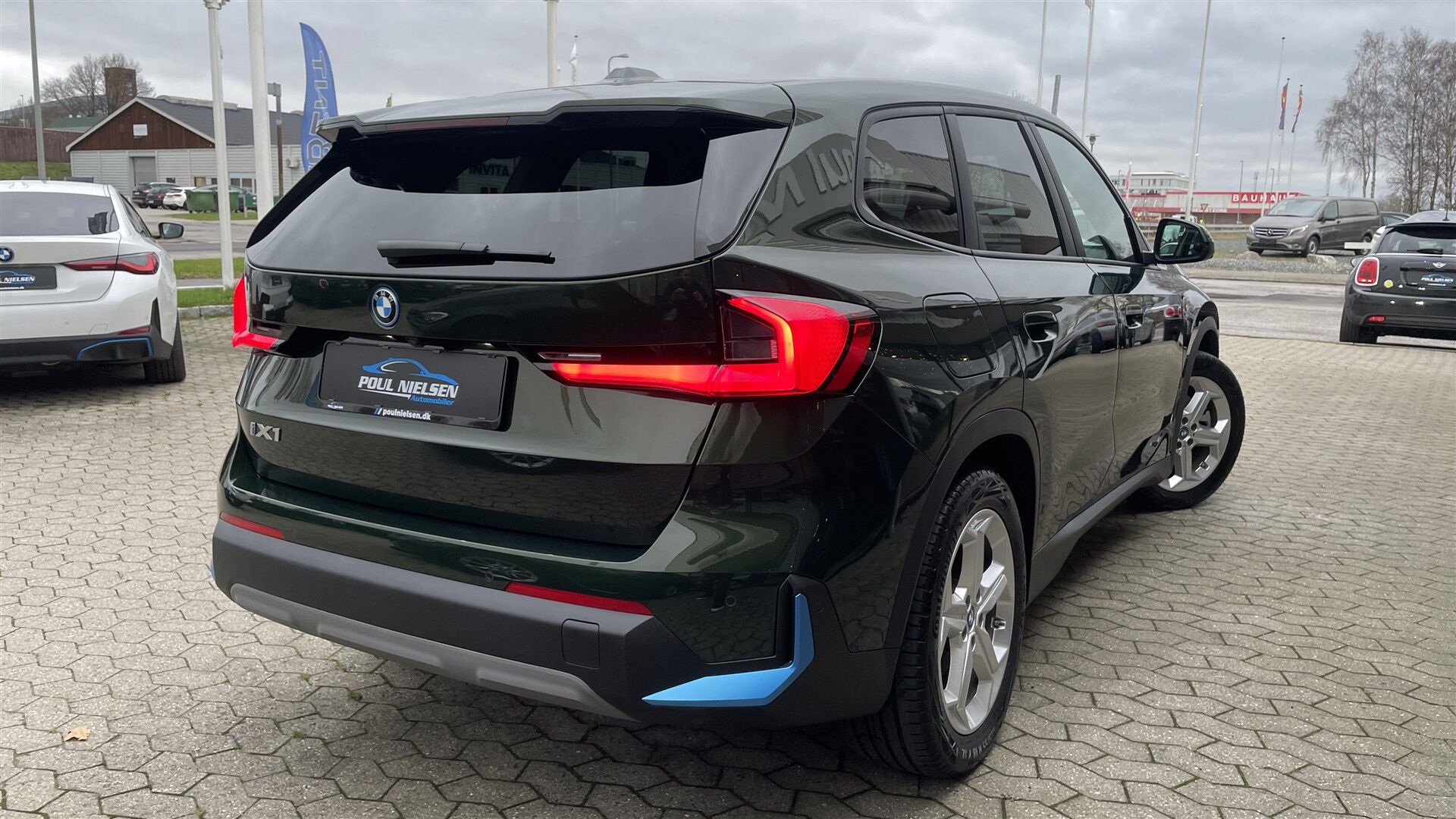 Billede af BMW iX1 xDrive30 Fully Charged 4x4 313HK 5d Aut.
