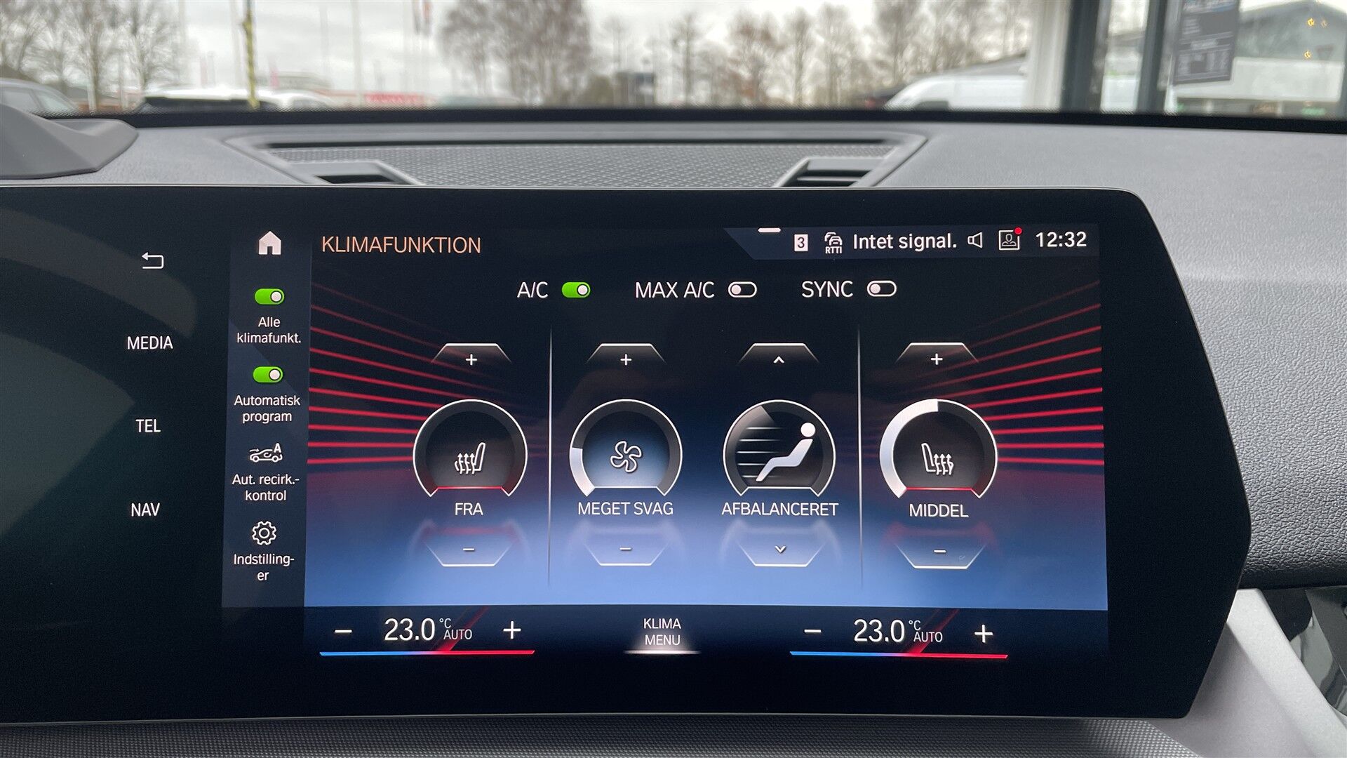 Billede af BMW iX1 xDrive30 Fully Charged 4x4 313HK 5d Aut.