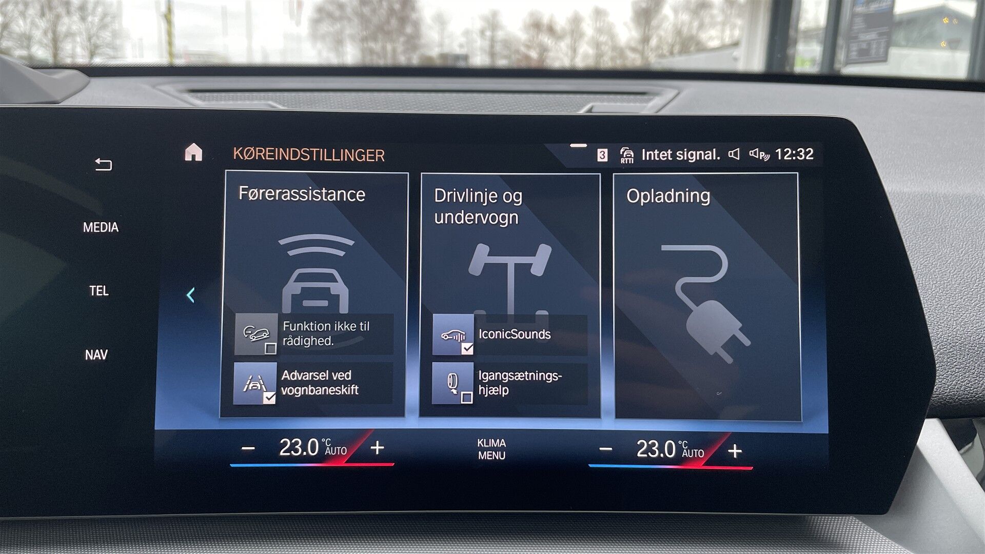 Billede af BMW iX1 xDrive30 Fully Charged 4x4 313HK 5d Aut.