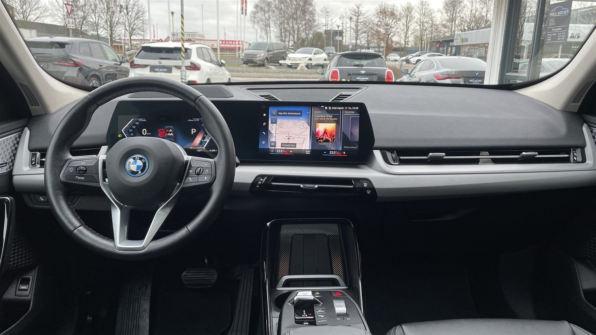 Billede af BMW iX1 xDrive30 Fully Charged 4x4 313HK 5d Aut.