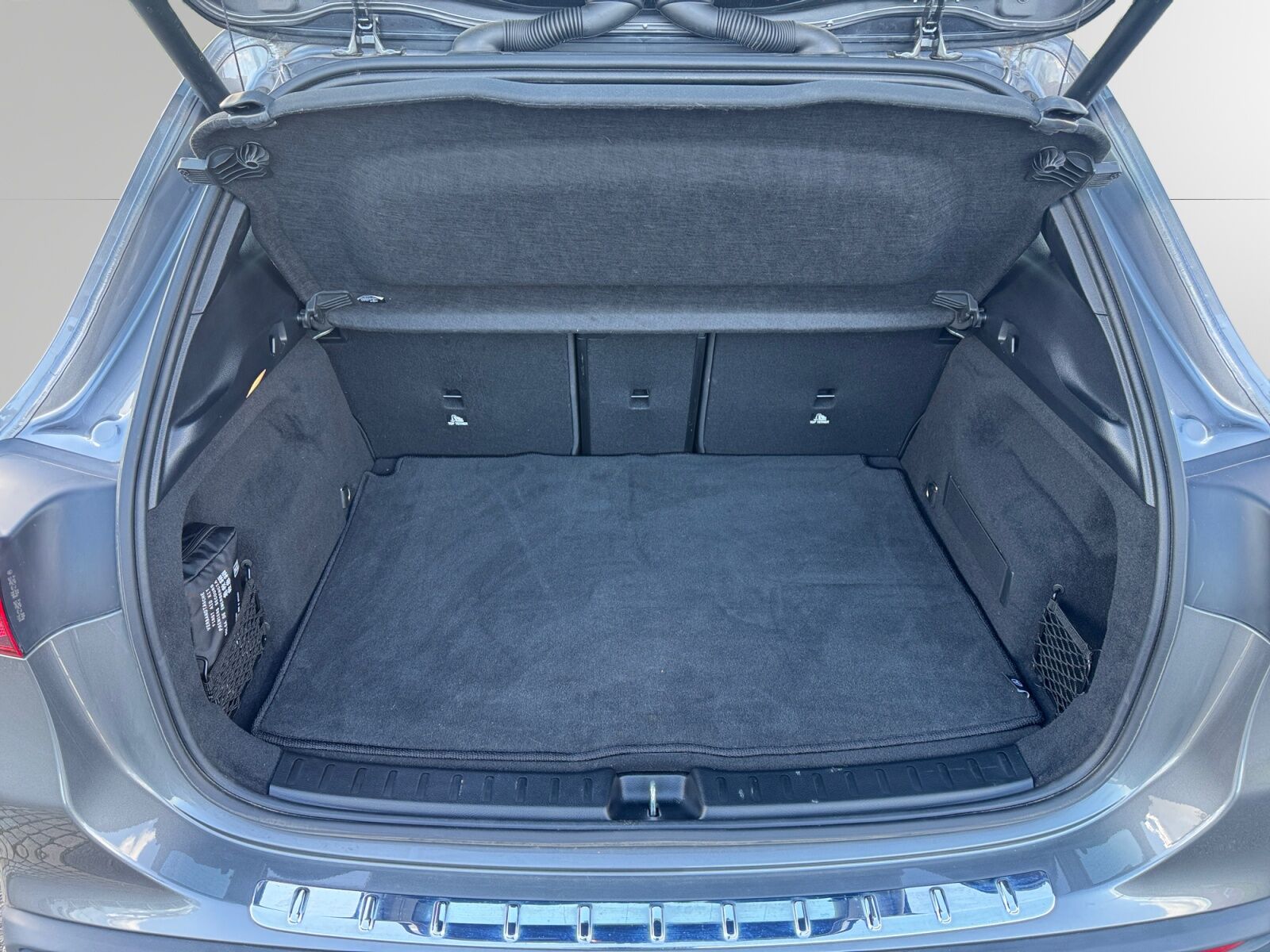 Billede af Mercedes-Benz EQA 300 EL Progressive 4Matic 228HK 5d Aut.