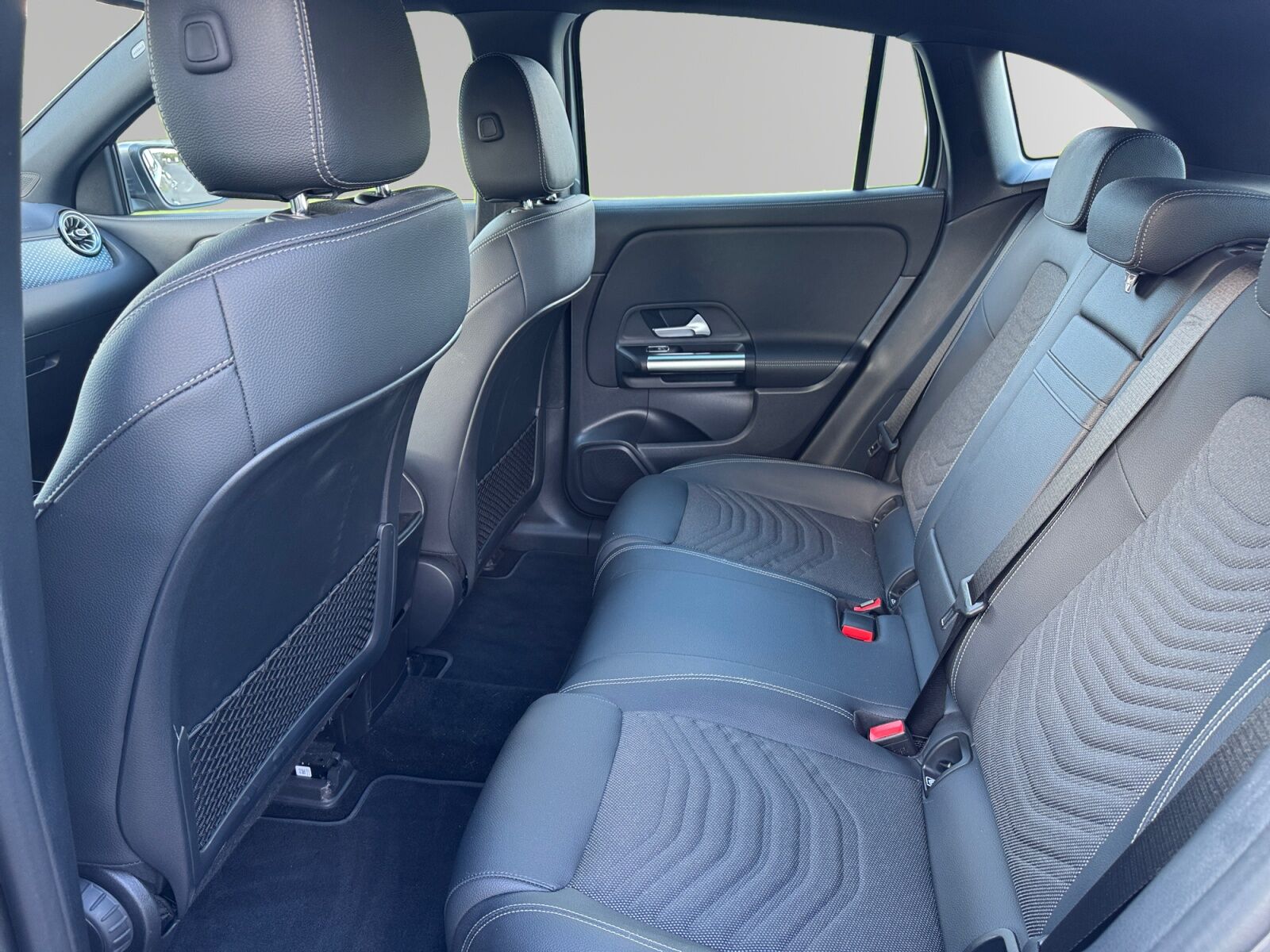 Billede af Mercedes-Benz EQA 300 EL Progressive 4Matic 228HK 5d Aut.