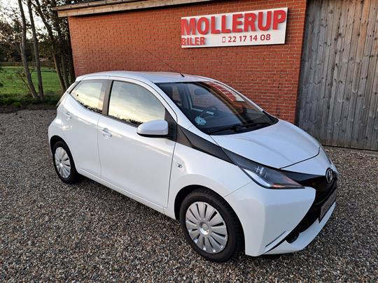 Toyota Aygo 1,0 VVT-I X-Play + X-Touch 69HK 5d