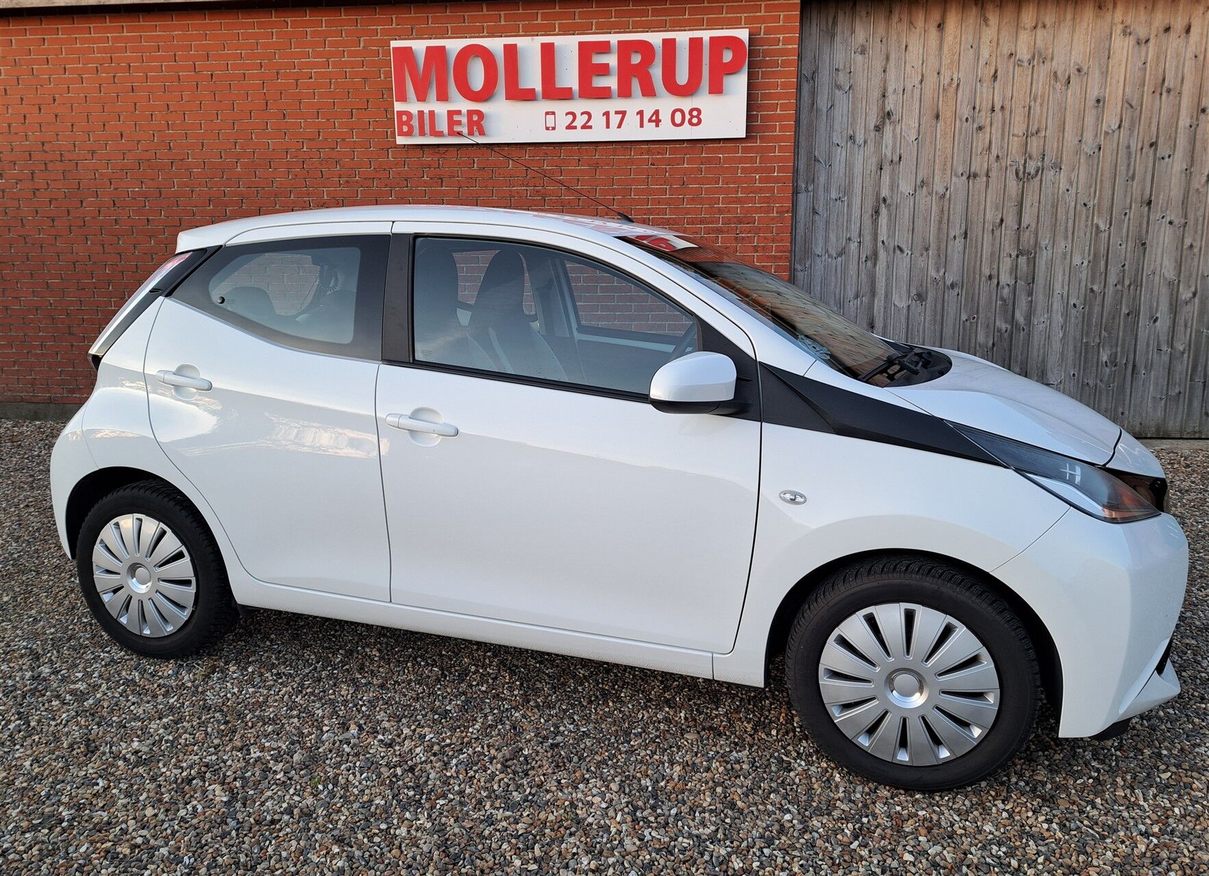 Billede af Toyota Aygo 1,0 VVT-I X-Play + X-Touch 69HK 5d
