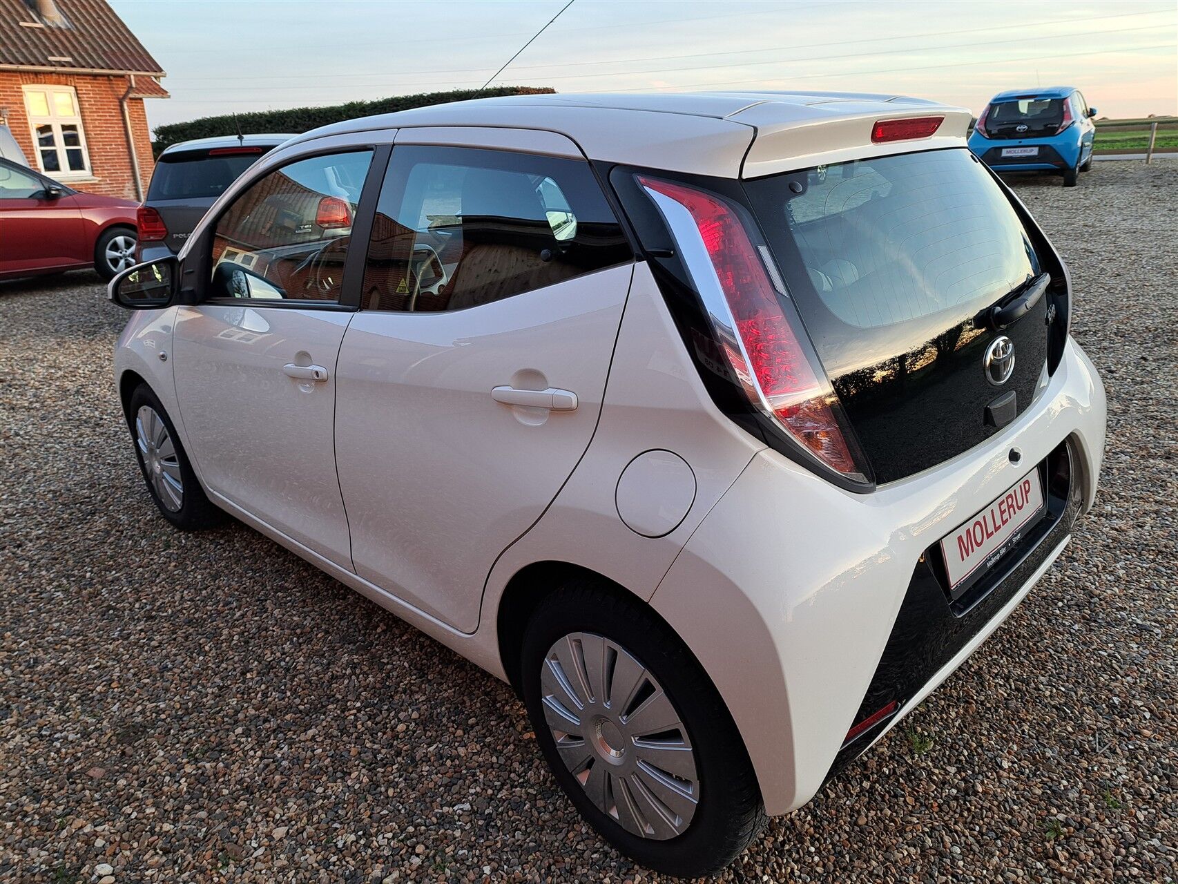 Billede af Toyota Aygo 1,0 VVT-I X-Play + X-Touch 69HK 5d