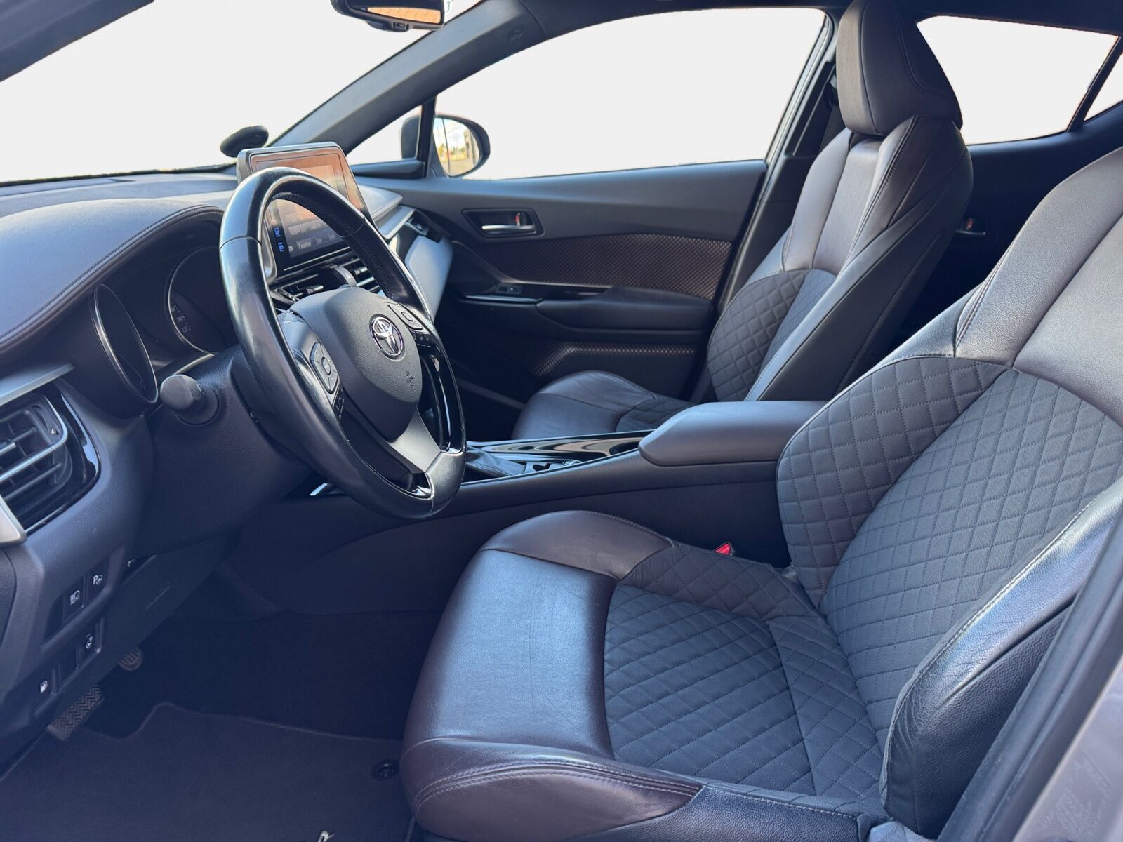 Billede af Toyota C-HR 1,8 Hybrid C-HIC LED Multidrive S 122HK 5d Aut.