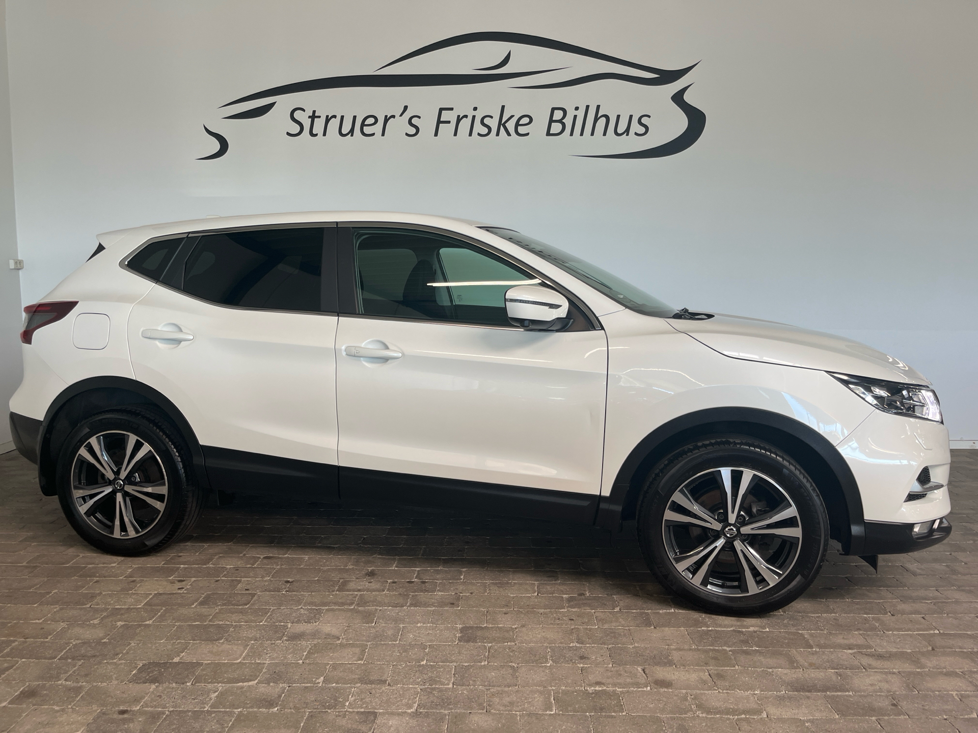 Billede af Nissan Qashqai 1,3 Dig-T N-Connecta 140HK 5d 6g