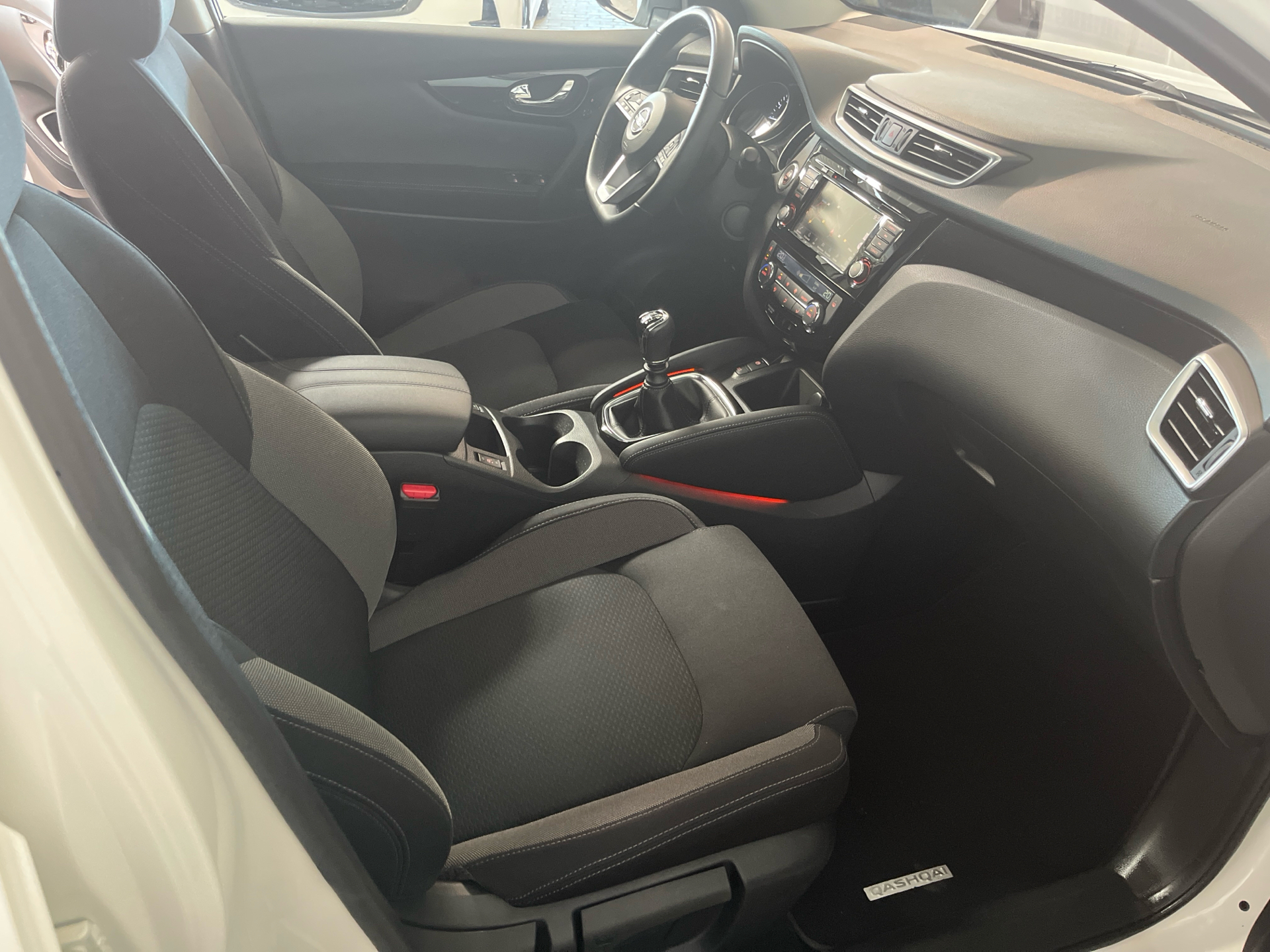 Billede af Nissan Qashqai 1,3 Dig-T N-Connecta 140HK 5d 6g