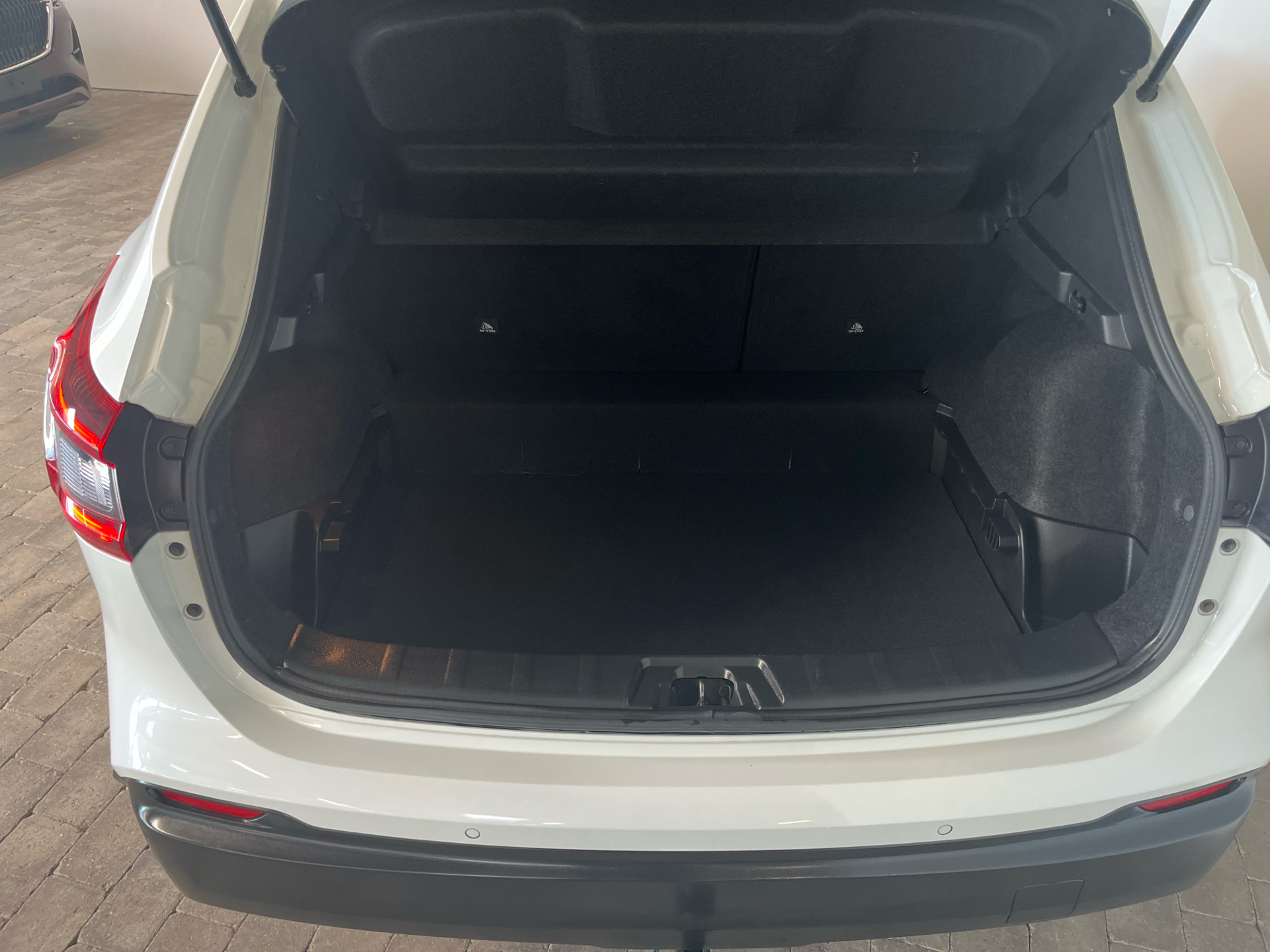 Billede af Nissan Qashqai 1,3 Dig-T N-Connecta 140HK 5d 6g