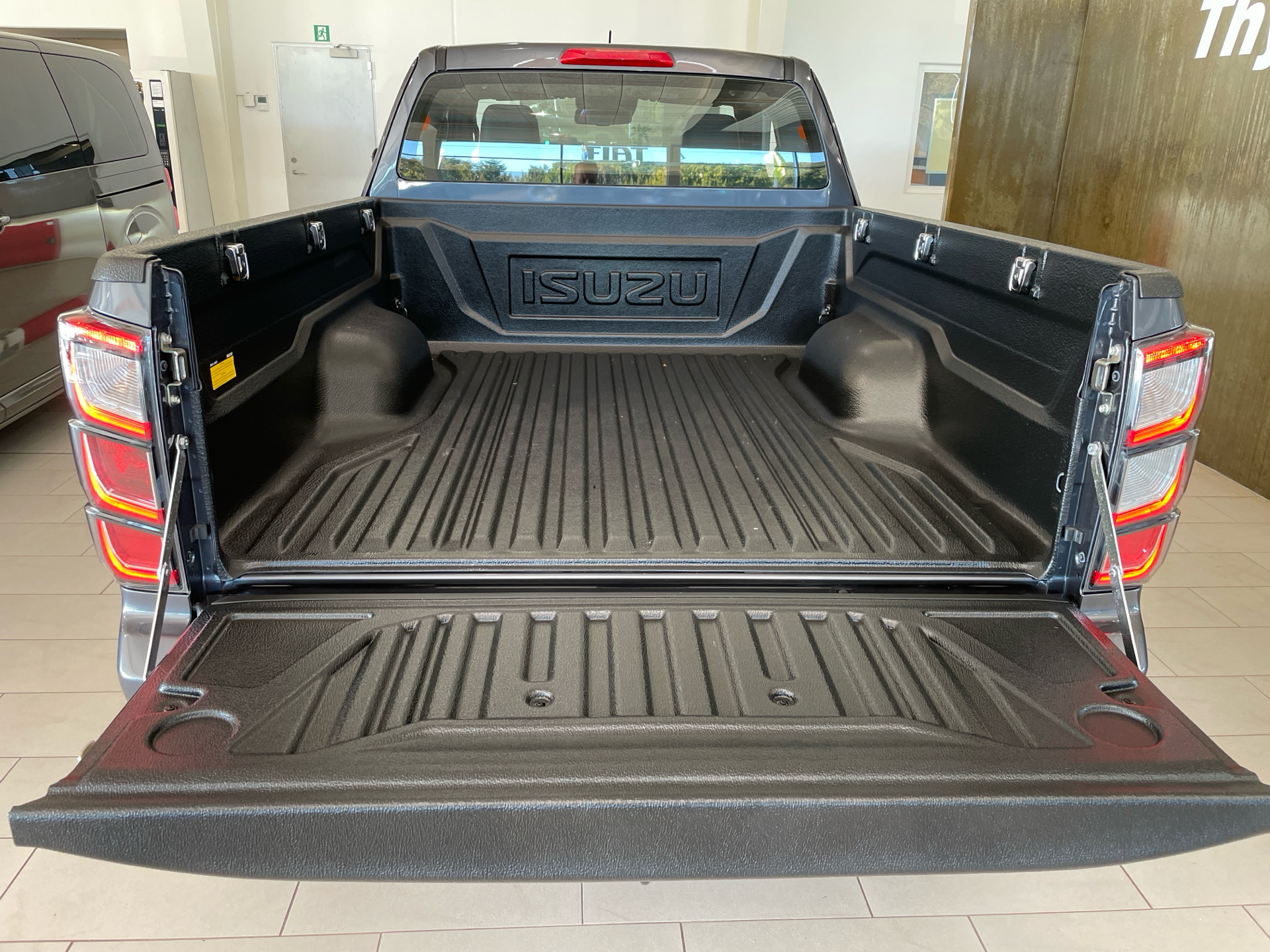 Billede af Isuzu D-max Extended Cab 1,9 D Exclusive 3ton 4WD 163HK Pick-Up 6g Aut.