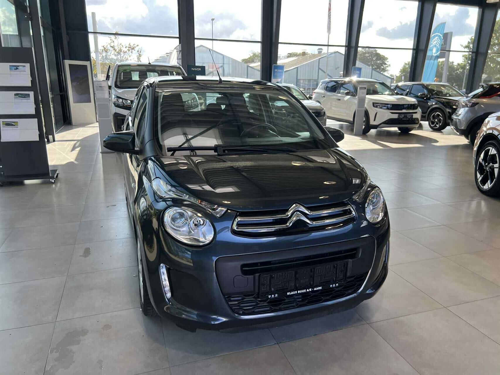 Billede af Citroën C1 1,0 VTi Shine 72HK 5d