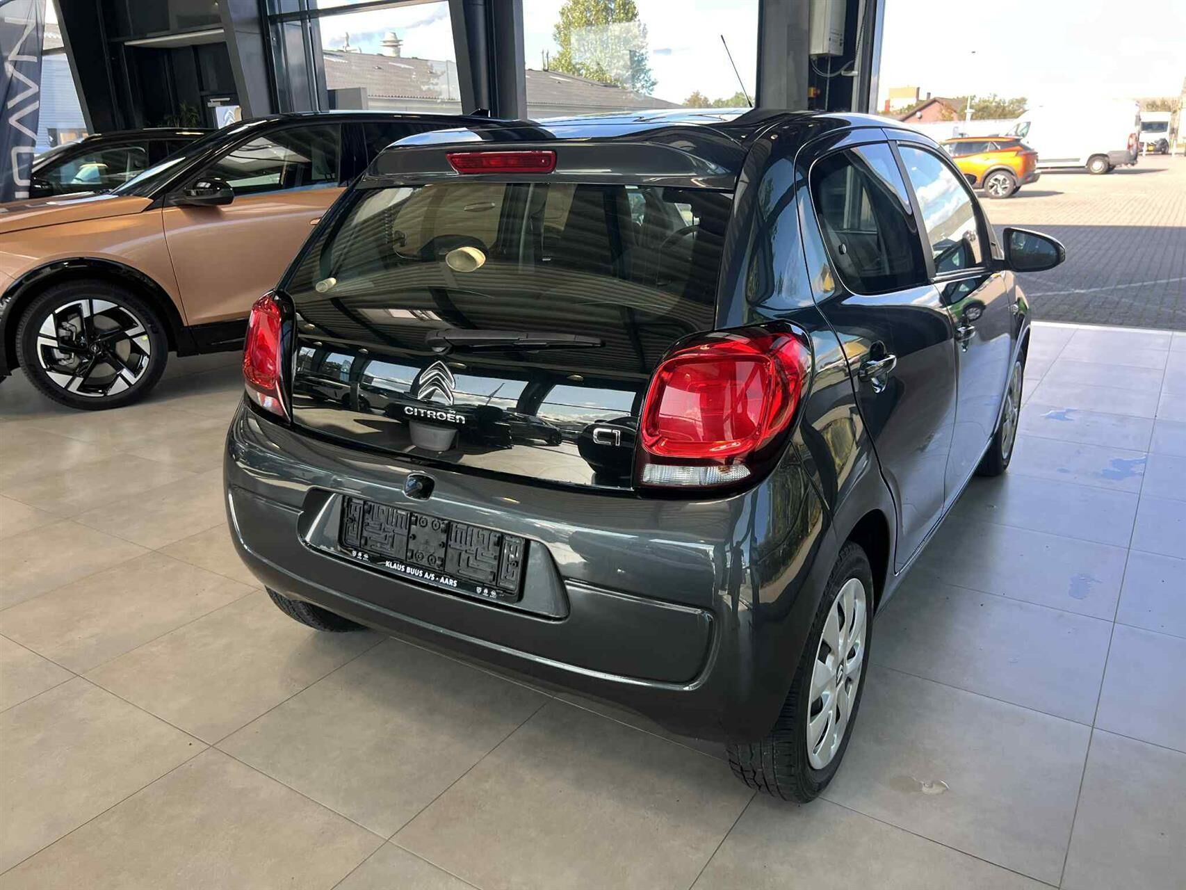 Billede af Citroën C1 1,0 VTi Shine 72HK 5d