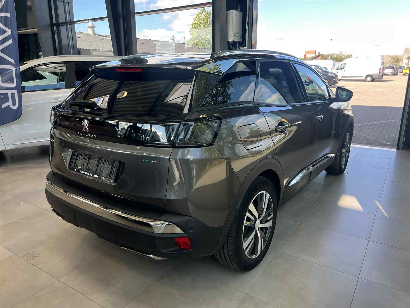 Billede af Peugeot 3008 1,6 PureTech  Plugin-hybrid Allure Pack EAT8 225HK 5d 8g Aut.