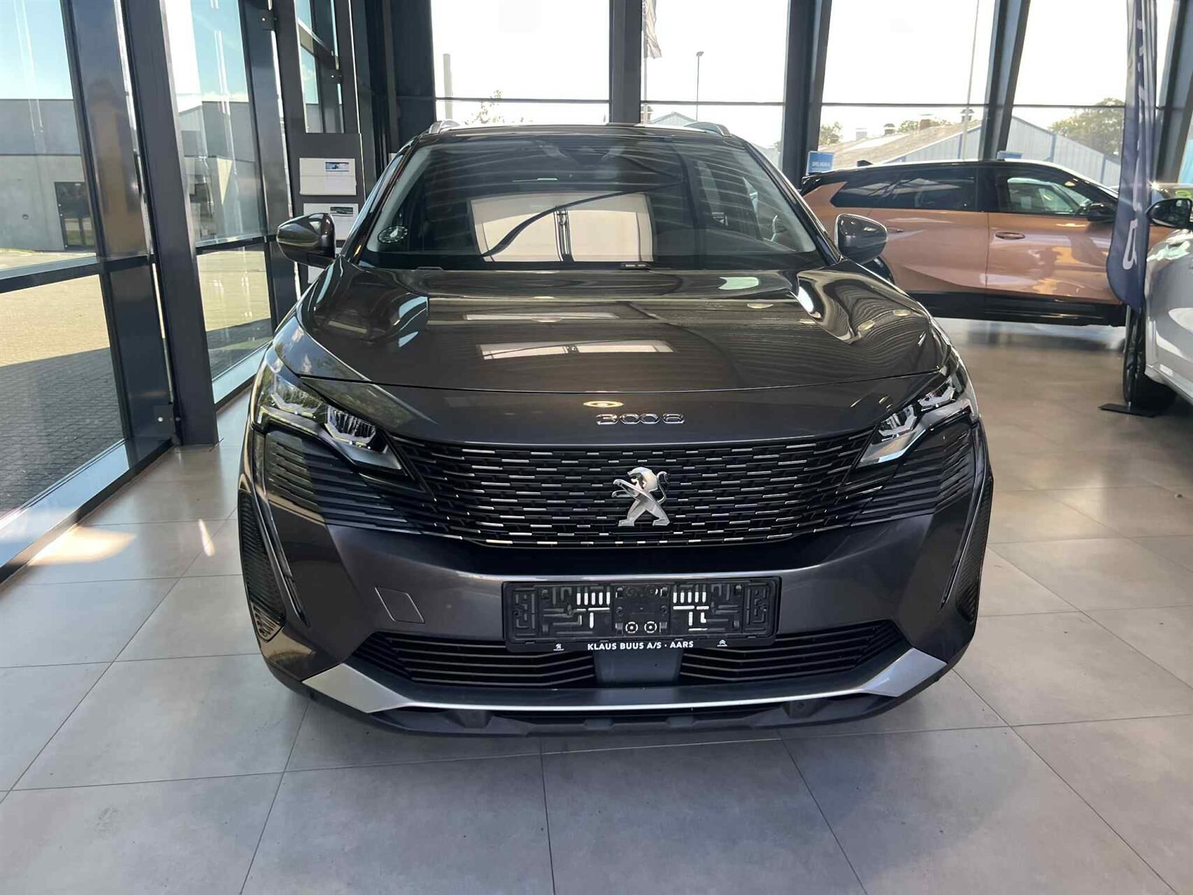 Billede af Peugeot 3008 1,6 PureTech  Plugin-hybrid Allure Pack EAT8 225HK 5d 8g Aut.