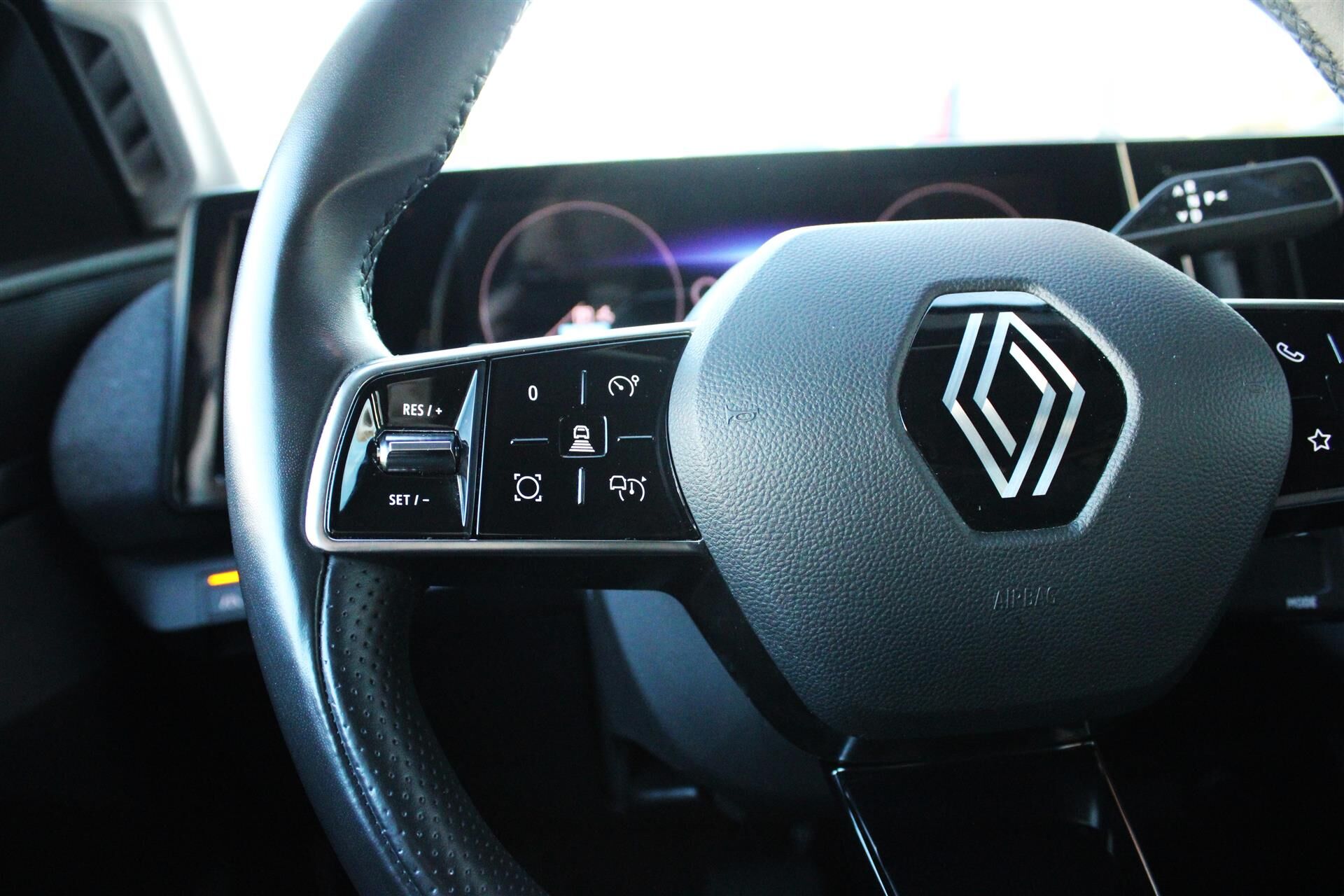 Billede af Renault Mégane E-TECH Equilibre 220HK 5d Aut.