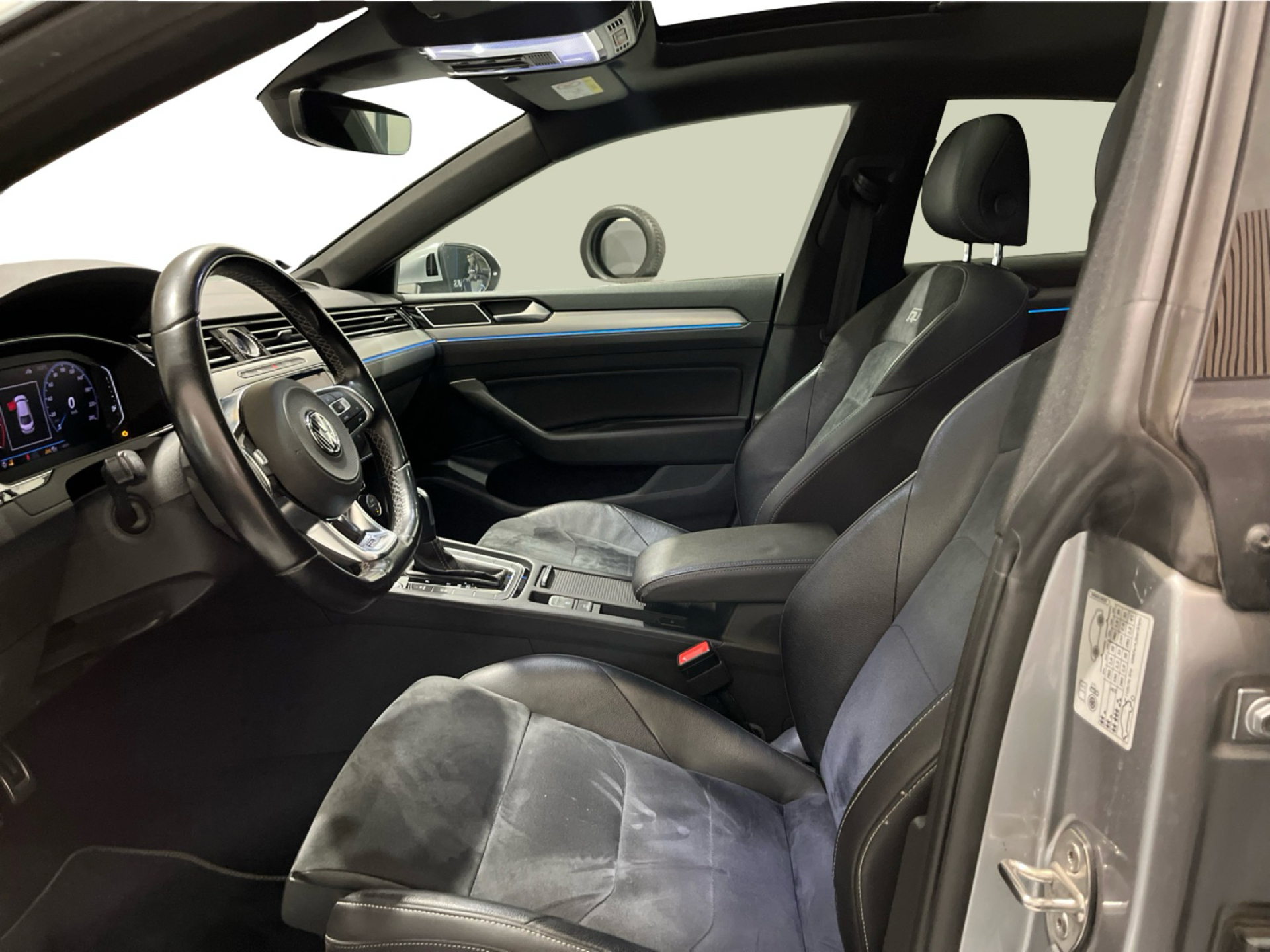Billede af VW Arteon 2,0 TSI R-Line Business DSG 190HK 5d 7g Aut.