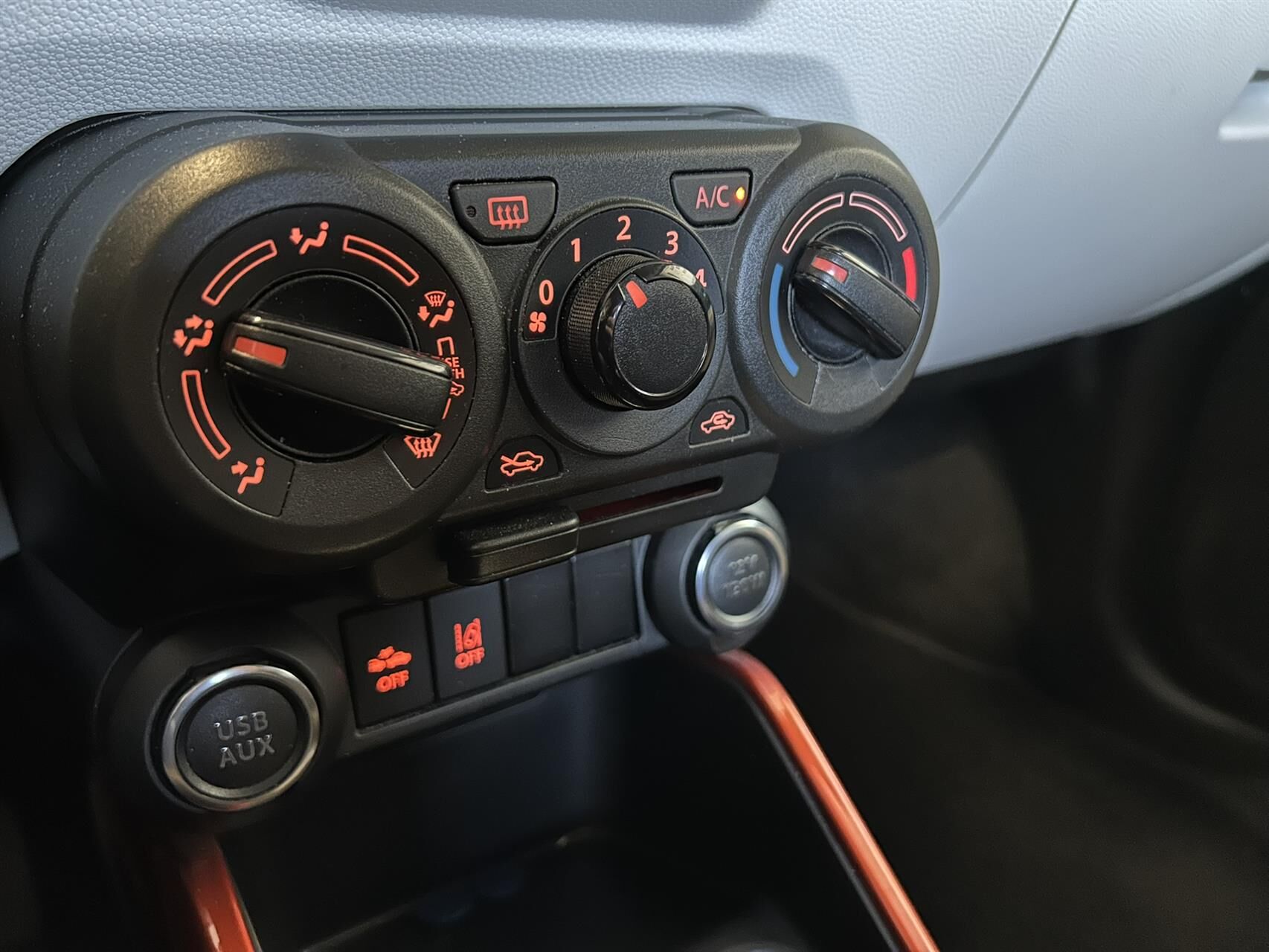 Billede af Suzuki Ignis 1,2 Dualjet Active AEB Gold 90HK 5d