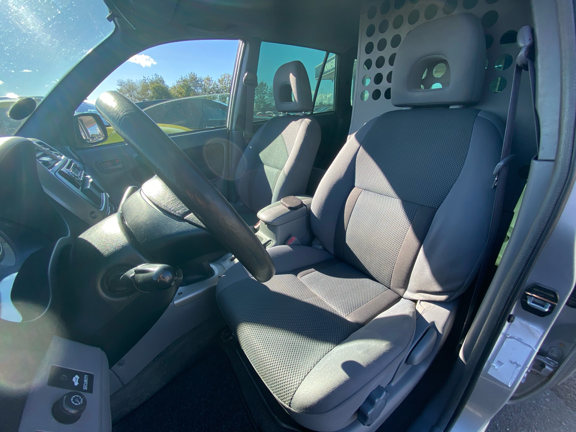 Billede af Toyota RAV4 2,0 4x4 150HK Van