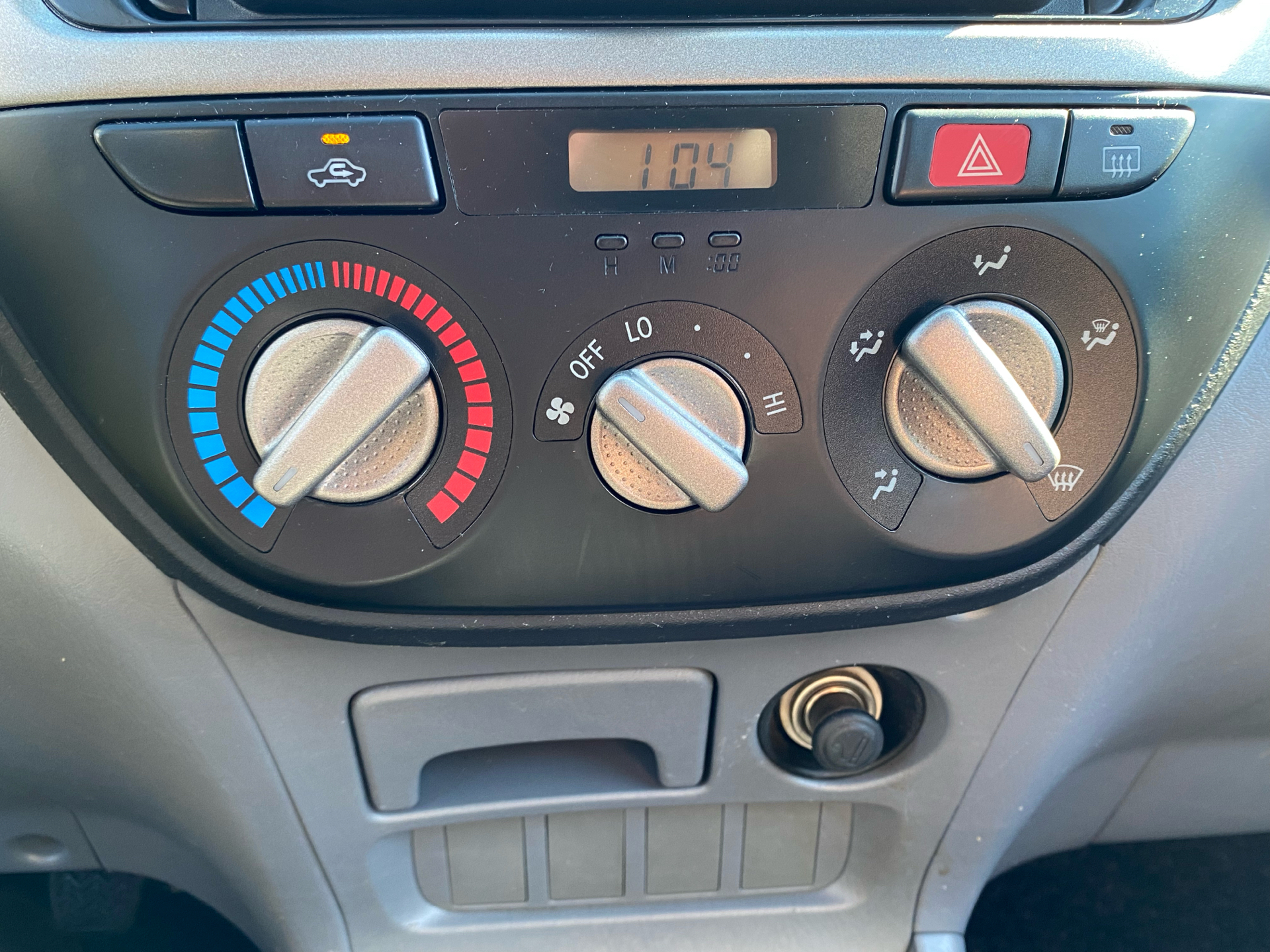 Billede af Toyota RAV4 2,0 4x4 150HK Van