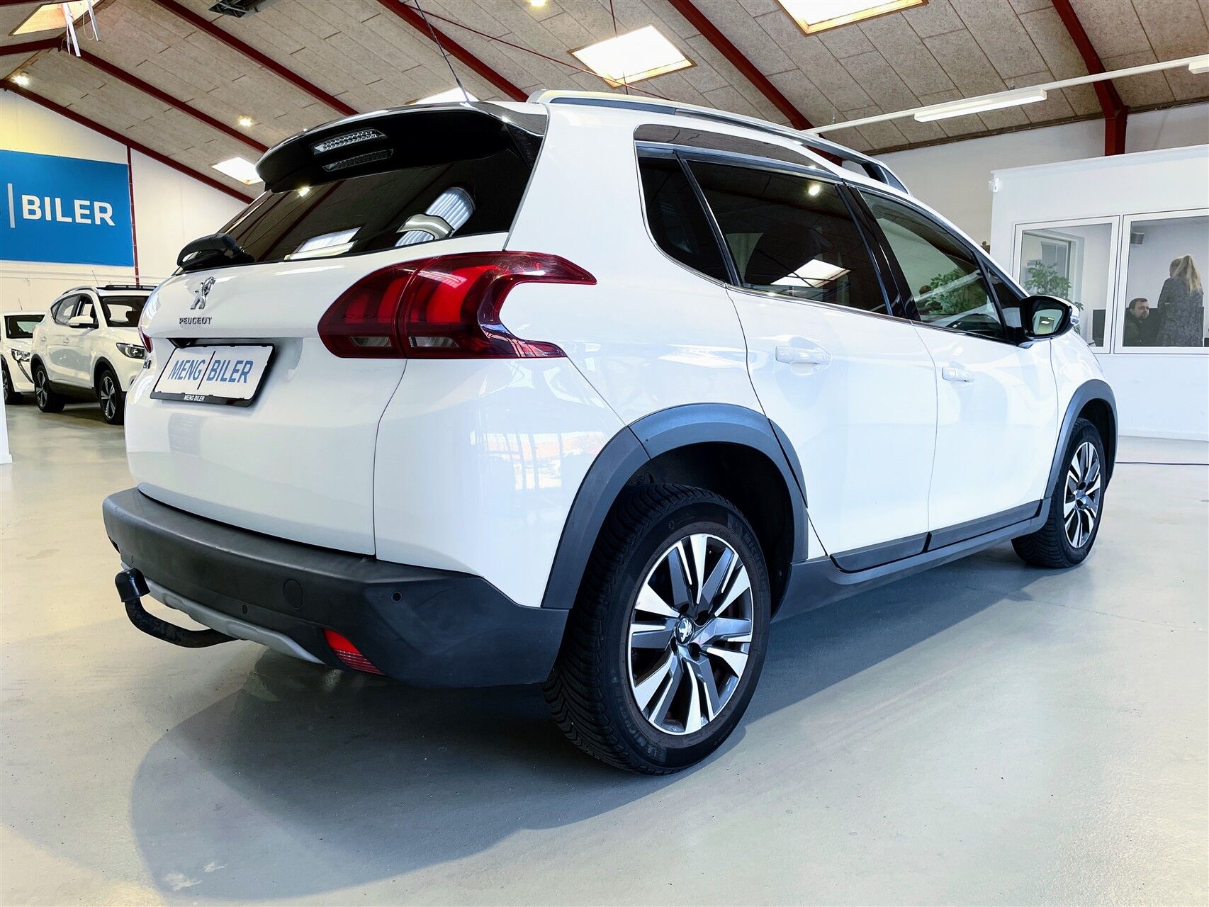 Billede af Peugeot 2008 1,6 BlueHDi Desire Sky X 100HK
