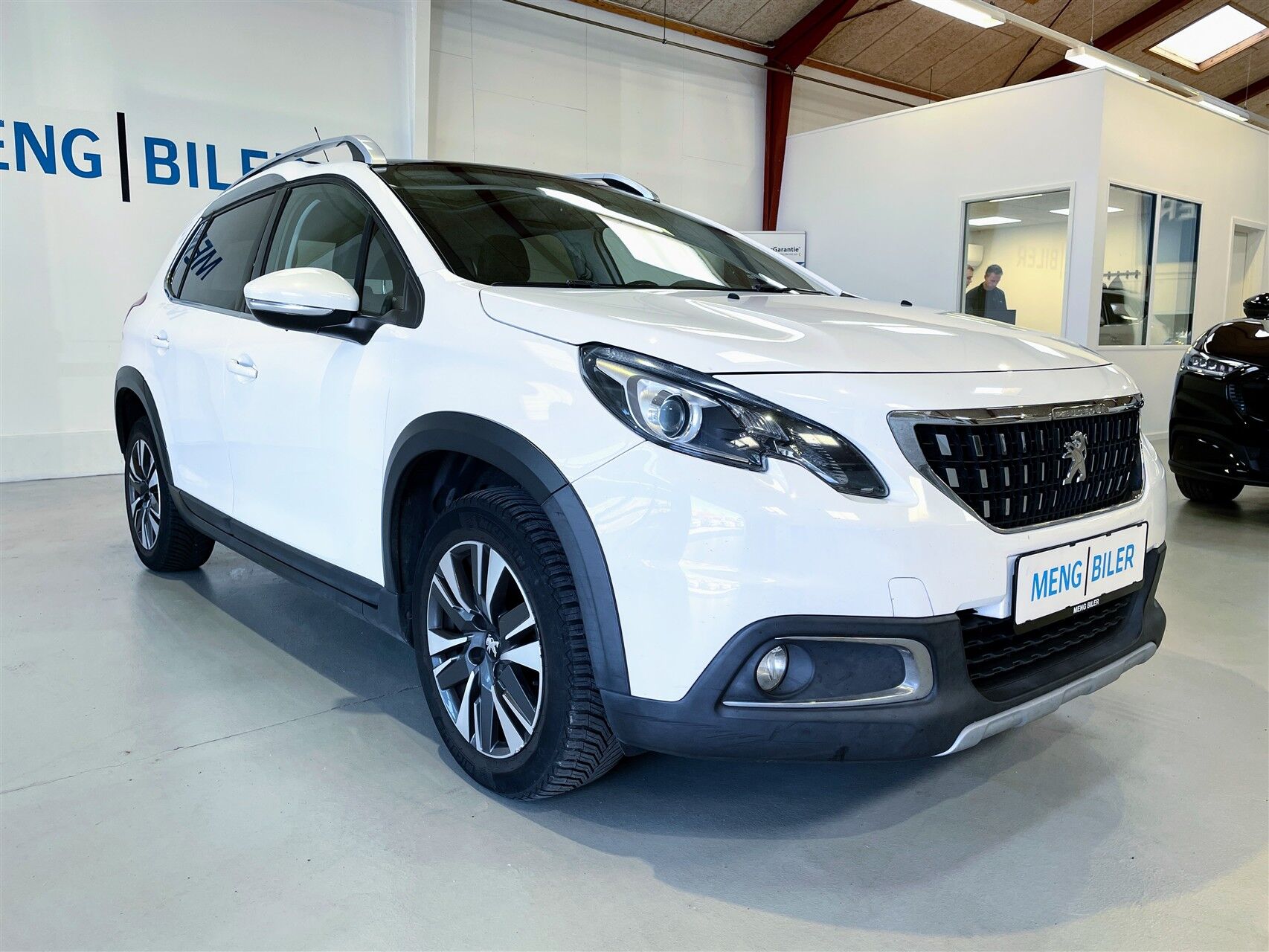 Billede af Peugeot 2008 1,6 BlueHDi Desire Sky X 100HK