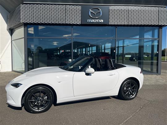 Mazda MX-5 Roadster 1,5 Skyactiv-G 131HK Cabr. 6g