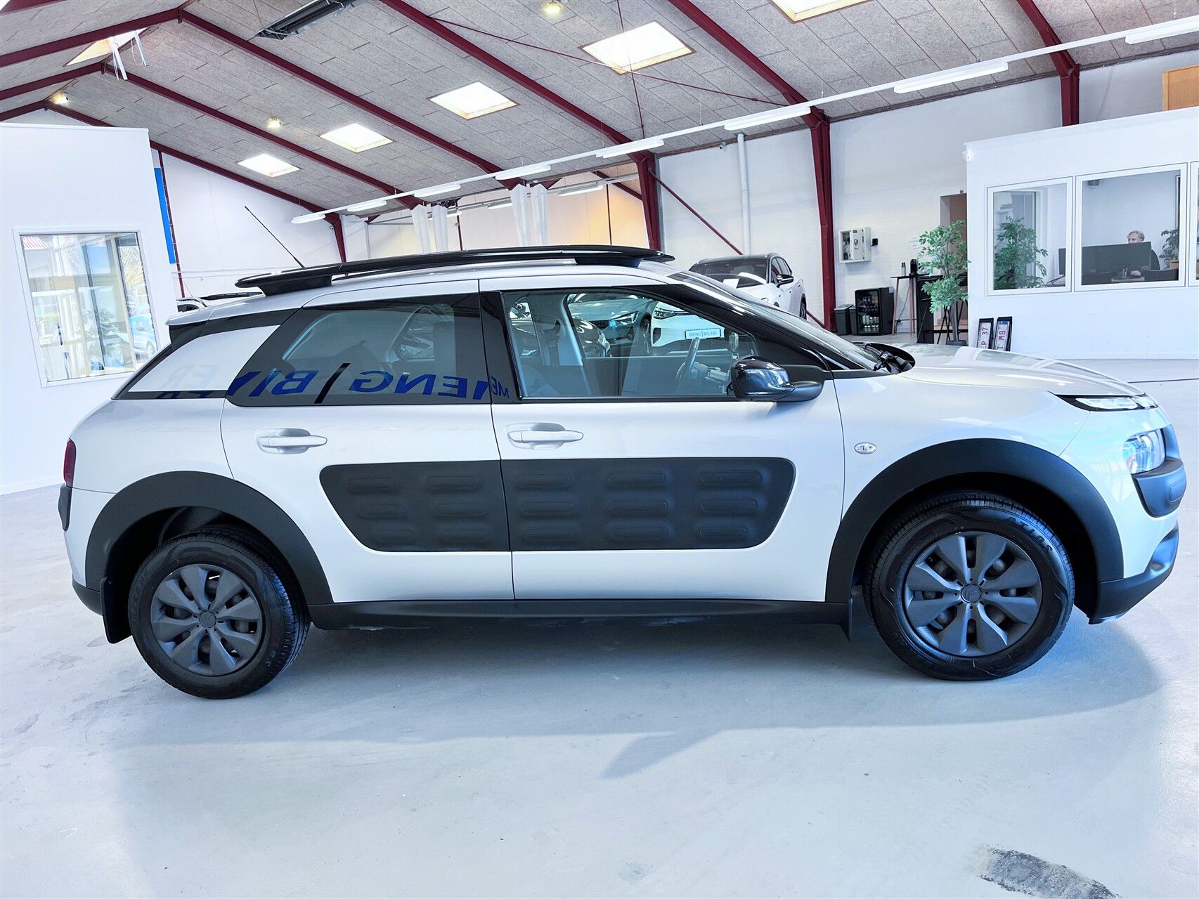 Billede af Citroën C4 Cactus 1,6 Blue HDi Cool start/stop 100HK 5d