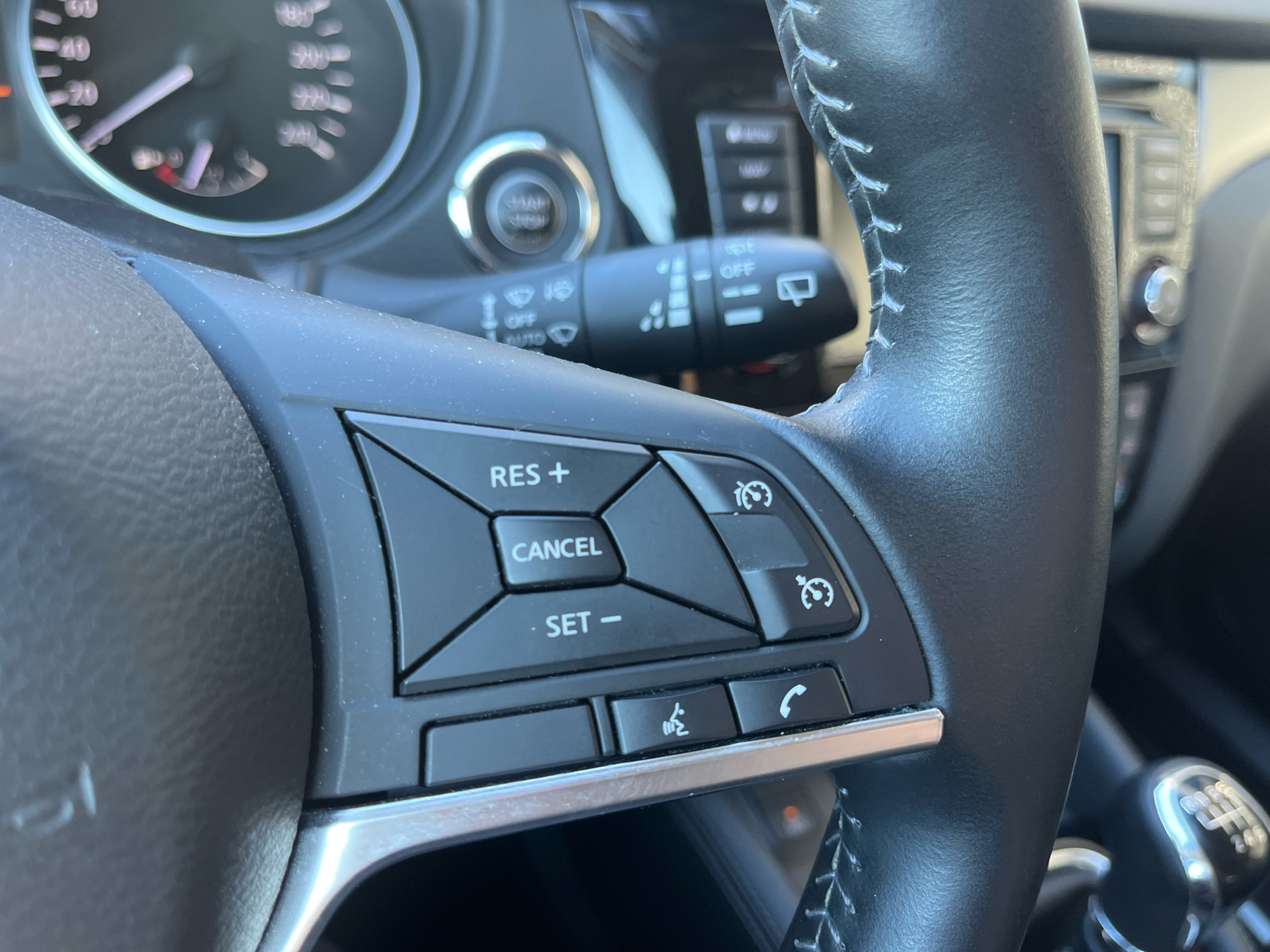 Billede af Nissan Qashqai 1,3 Dig-T Tekna 140HK 5d 6g