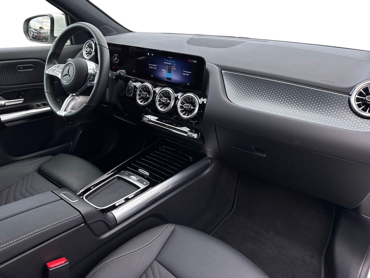 Billede af Mercedes-Benz EQA 300 EL Progressive 4Matic 228HK 5d Aut.