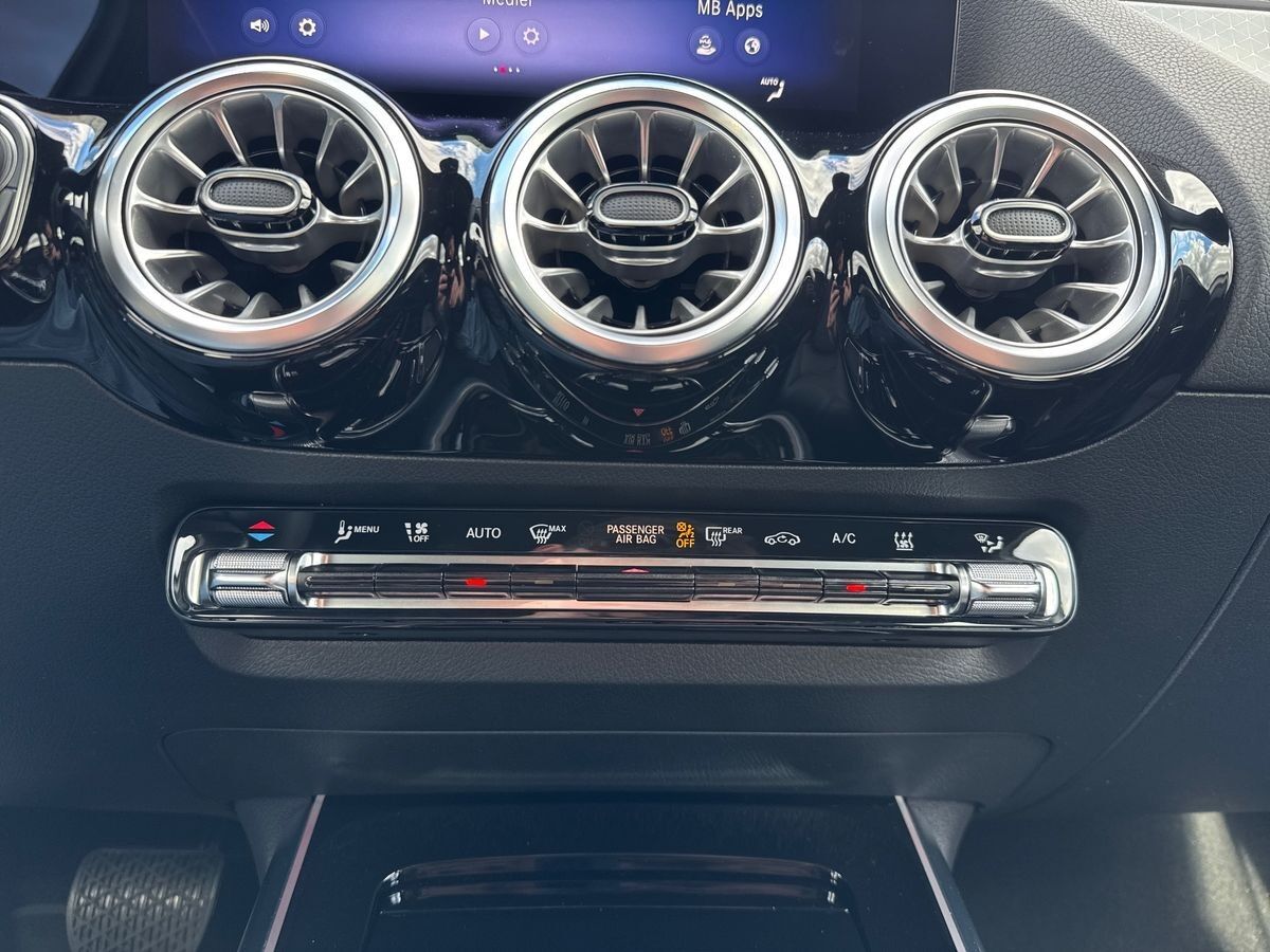 Billede af Mercedes-Benz EQA 300 EL Progressive 4Matic 228HK 5d Aut.