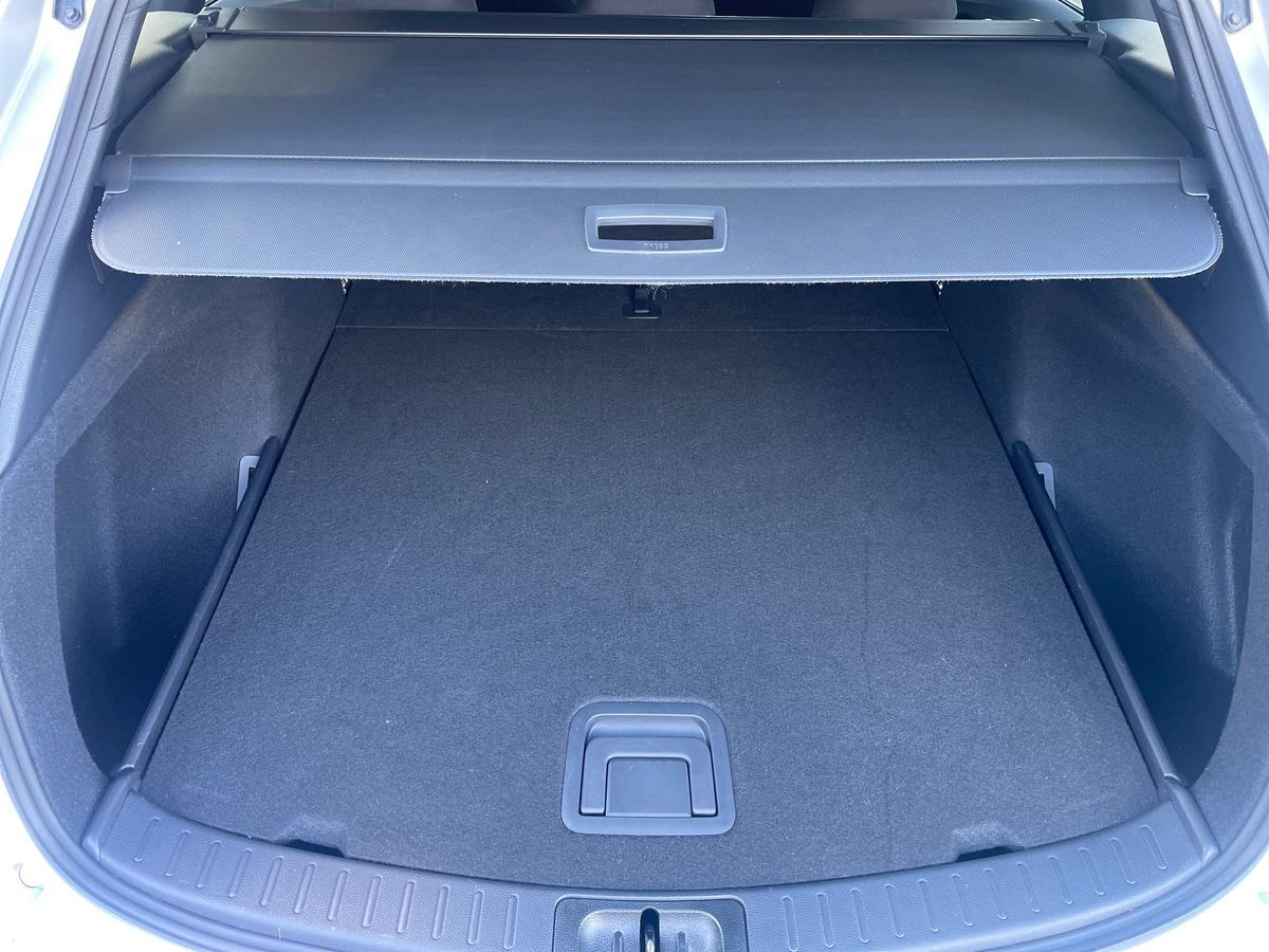 Billede af Toyota Corolla Touring Sports 1,8 Hybrid Active Smart E-CVT 122HK Stc Trinl. Gear