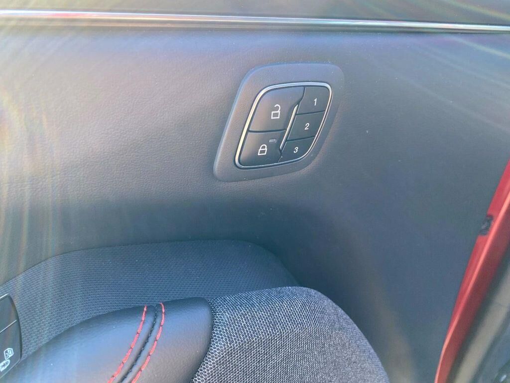 Billede af Ford Mustang Mach-E EL UR Premium 294HK 5d Aut.