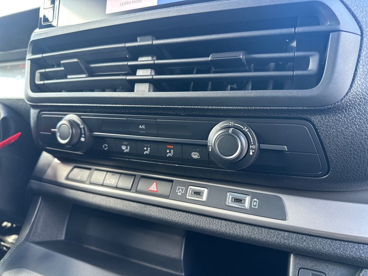 Billede af Citroën Jumpy L3 2,0 Blue HDi Flexline 145HK Van 6g